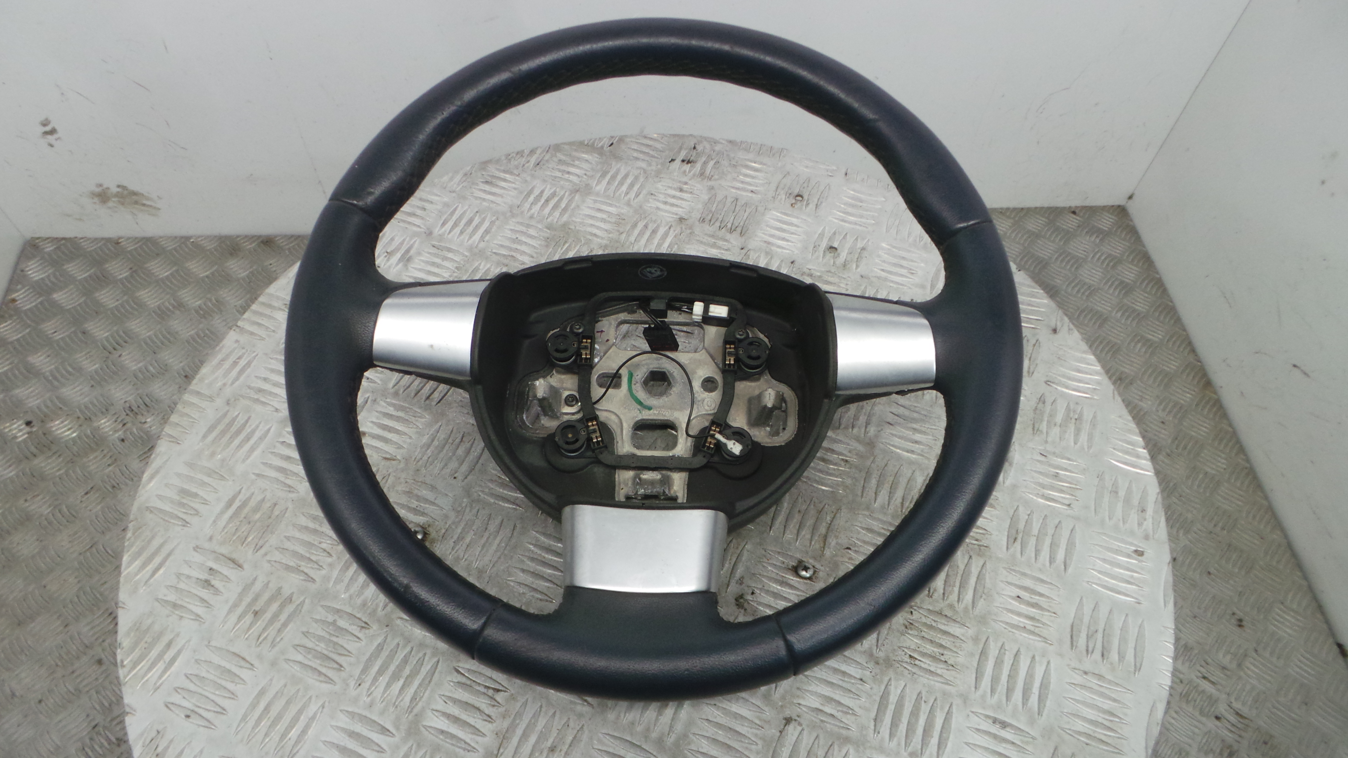 Volante 4M51-3600-EHW - FORD FOCUS II (DA_, HCP, DP)-37805325 Volante 4M51-3600-EHW - FORD FOCUS II (DA_, HCP, DP)-37805325