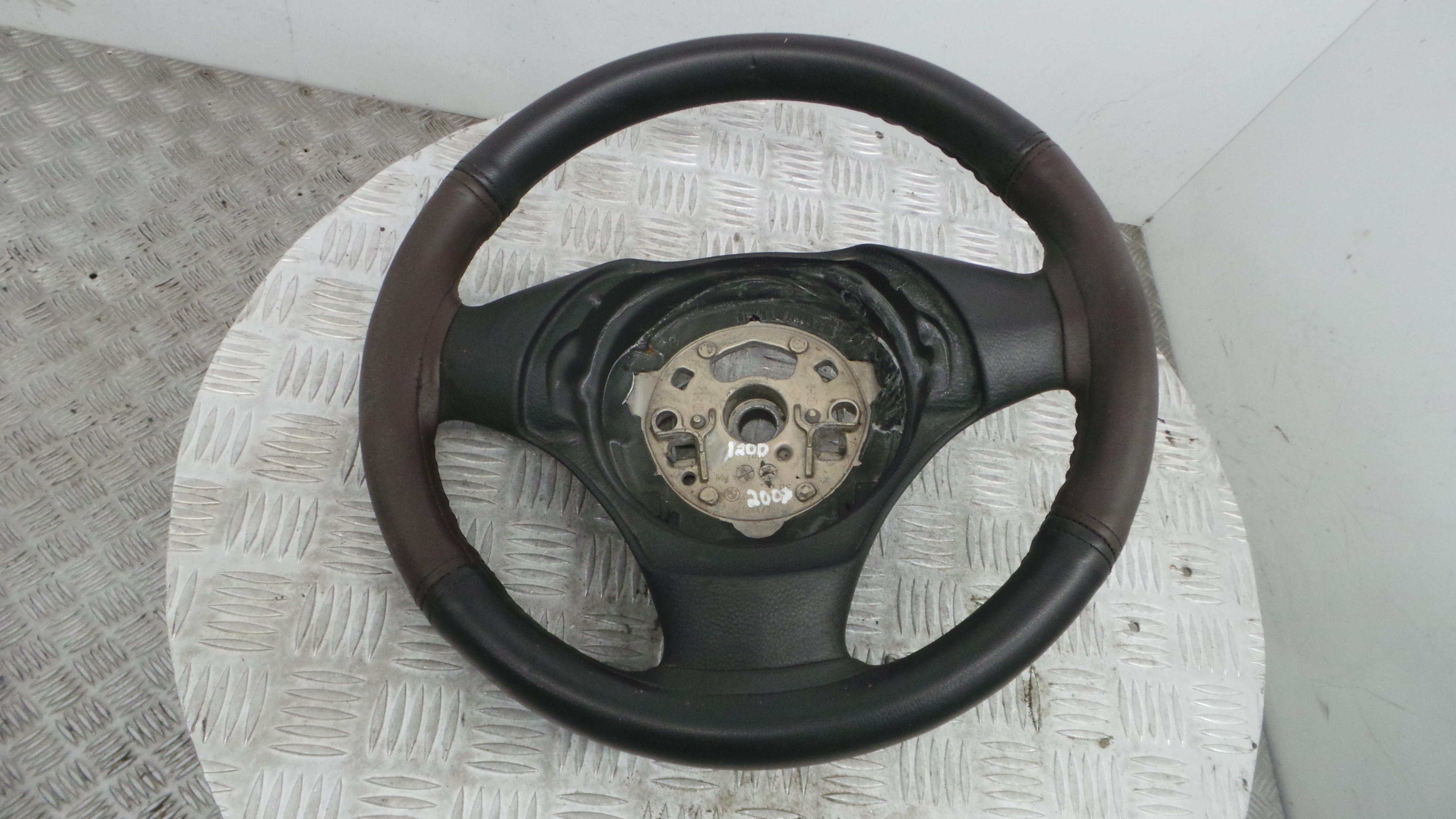 Volante 6763076 - BMW 1 (E87)-37805371 Volante 6763076 - BMW 1 (E87)-37805371
