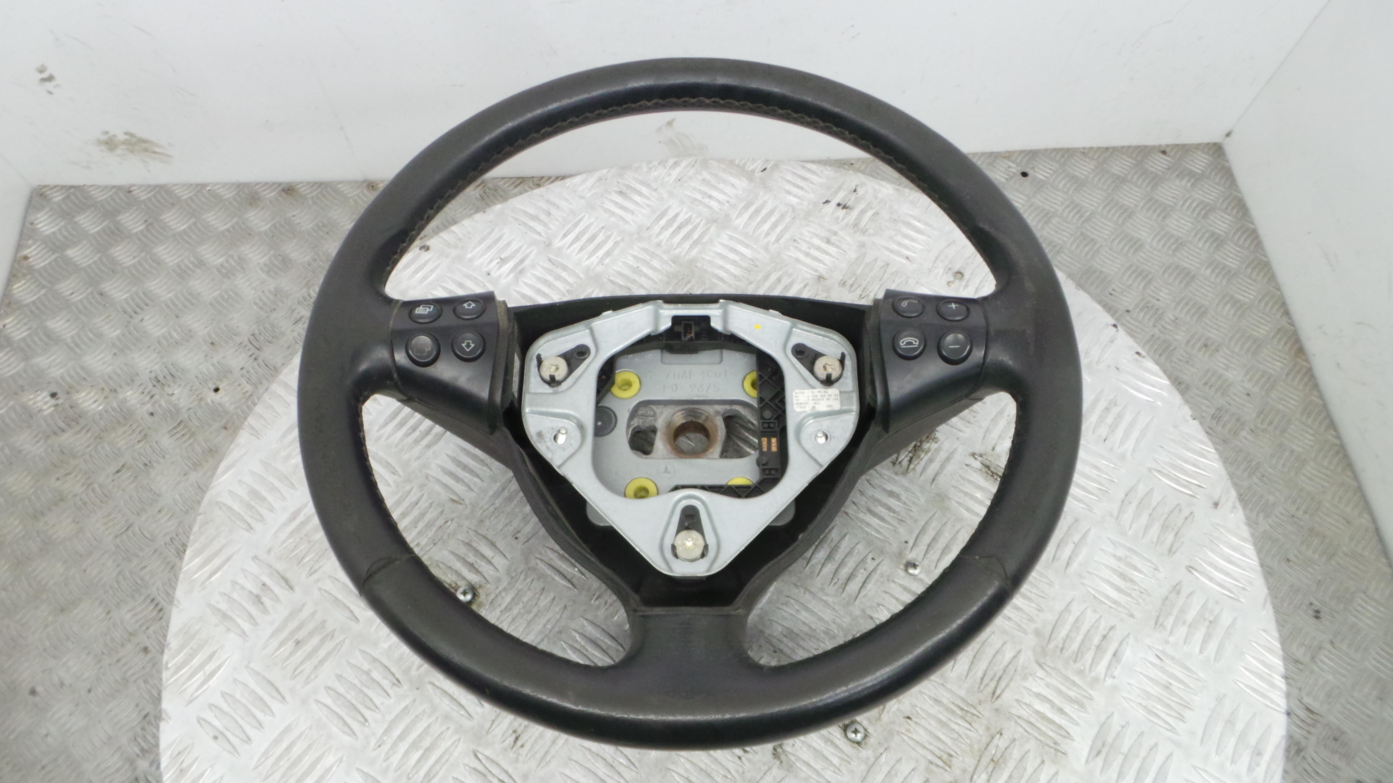 Volante A1694600203 - MERCEDES-BENZ A-CLASS (W169)-37805773 Volante A1694600203 - MERCEDES-BENZ A-CLASS (W169)-37805773