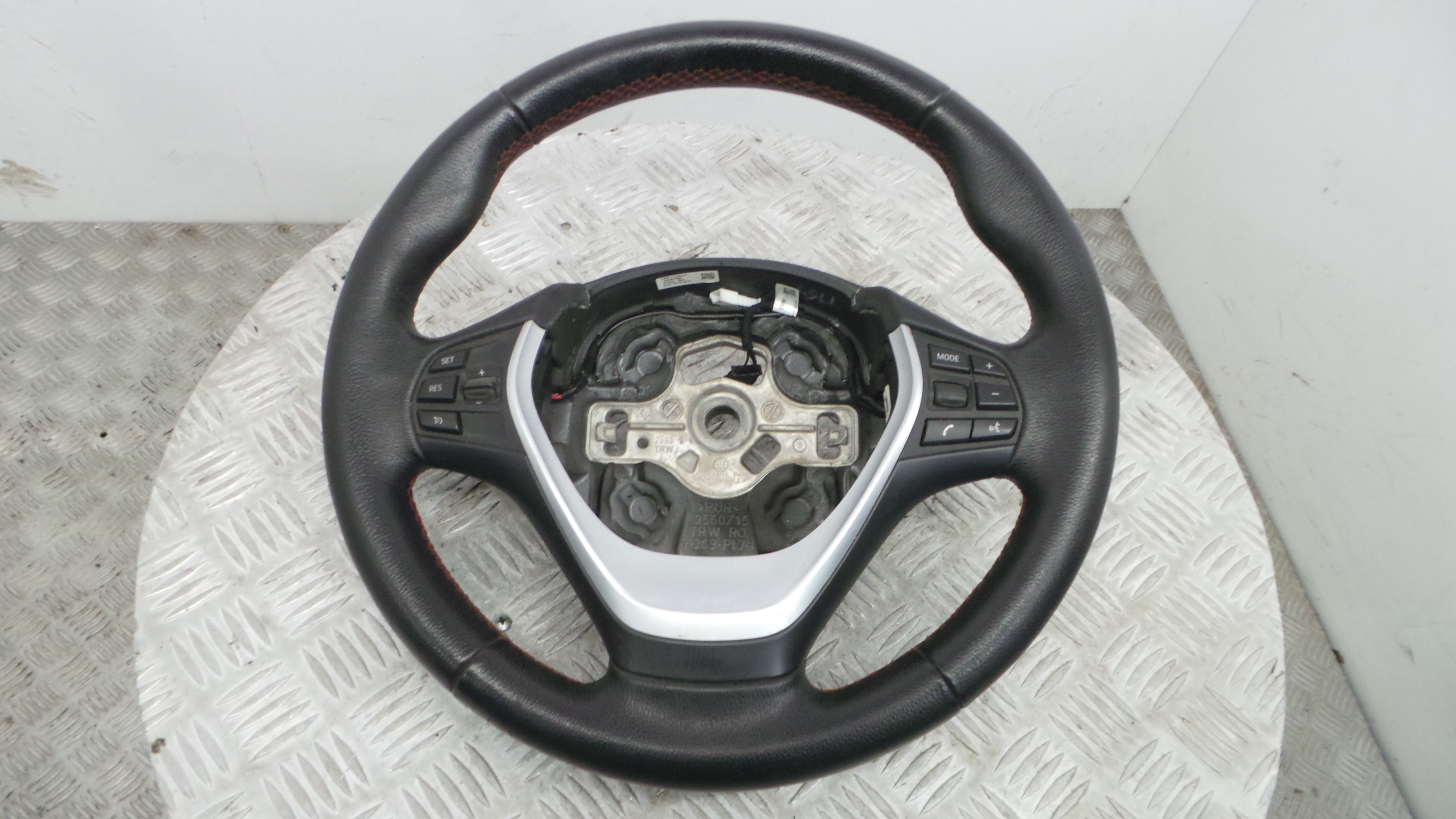 Volante 679639706 - BMW 3 (F30, F80)-37805786 Volante 679639706 - BMW 3 (F30, F80)-37805786