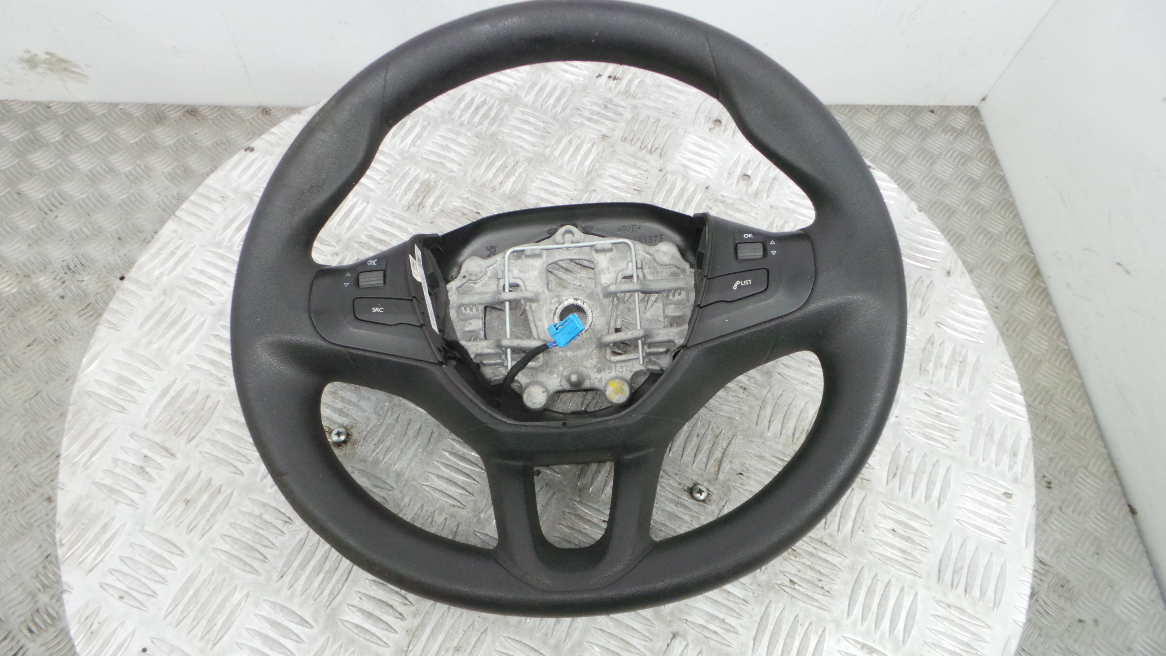 Volante 98084115ZD - PEUGEOT 208 I (CA_, CC_)-37809876