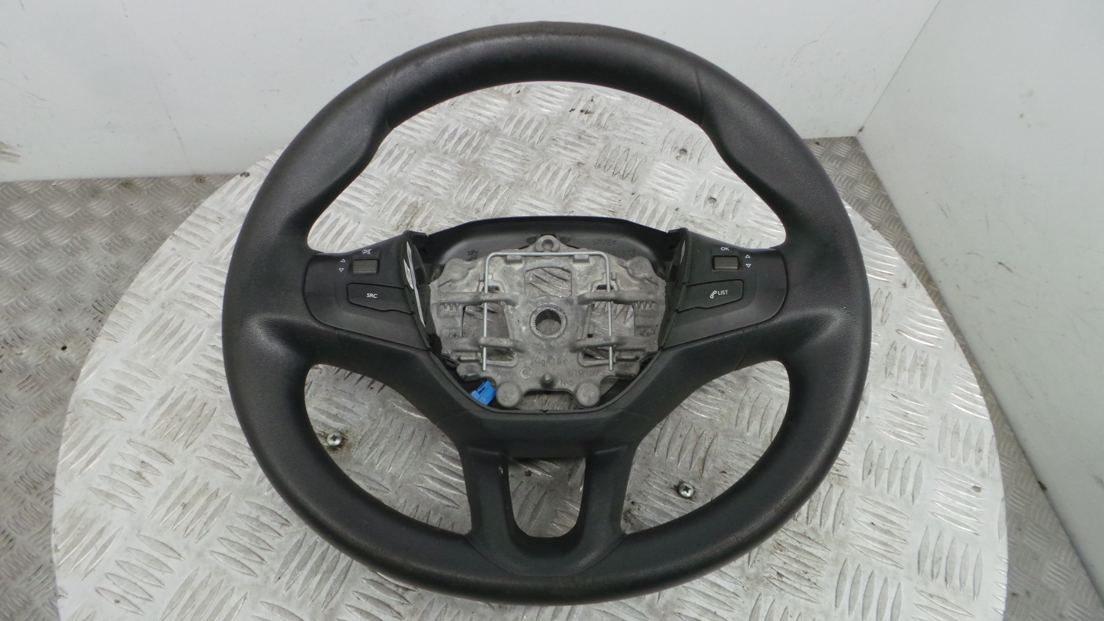 Volante 98084115ZD - PEUGEOT 208 I (CA_, CC_)-37809979