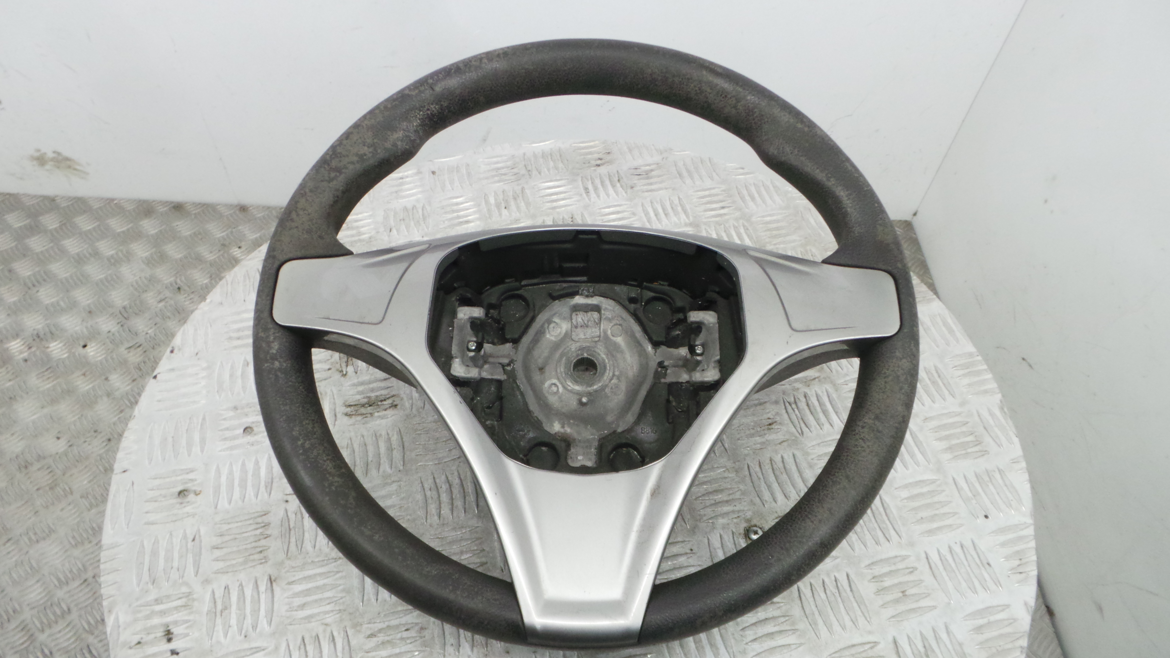 Volante 71779530 - ALFA ROMEO MITO (955_)-37810528 Volante 71779530 - ALFA ROMEO MITO (955_)-37810528