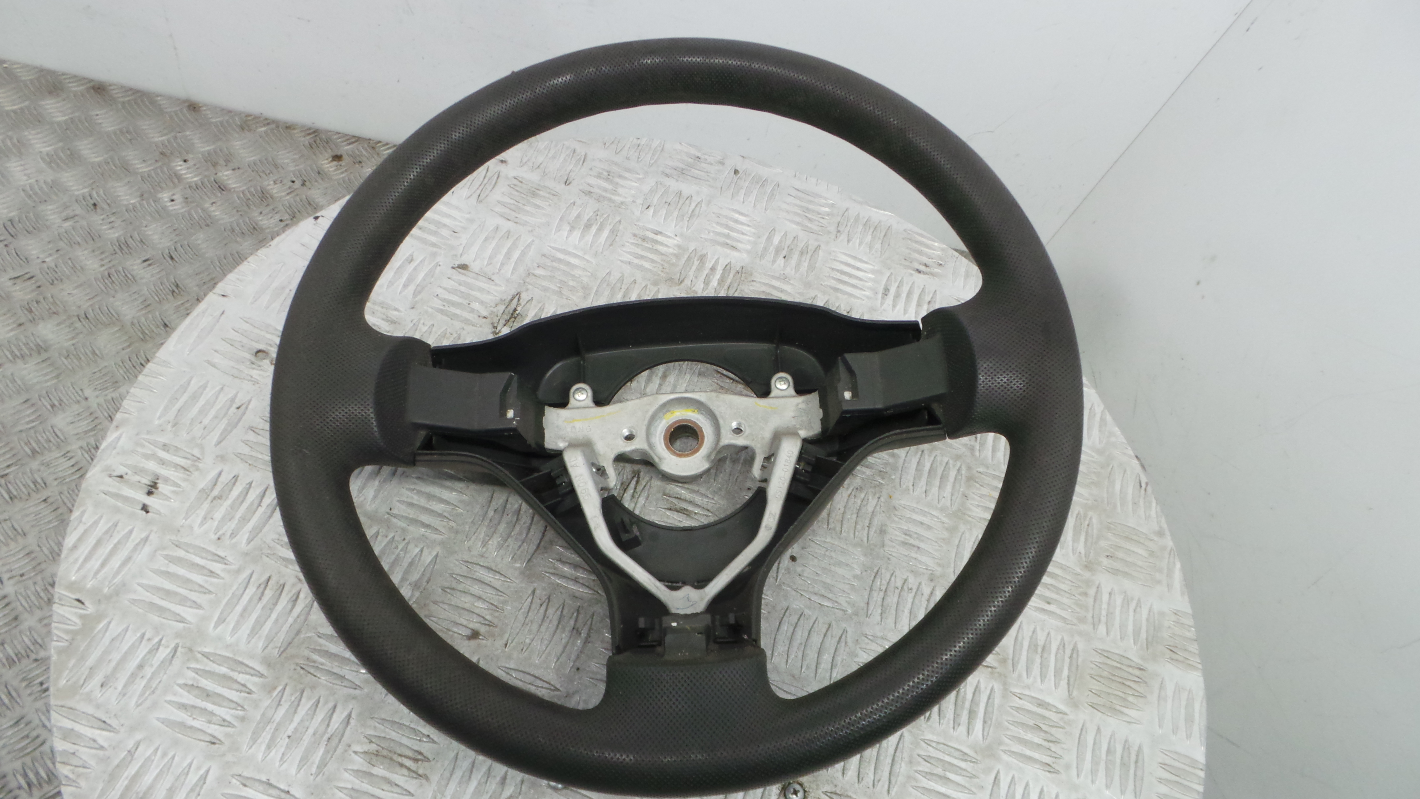 Volante GS120-01840 - TOYOTA AYGO (_B1_)-37811117 Volante GS120-01840 - TOYOTA AYGO (_B1_)-37811117