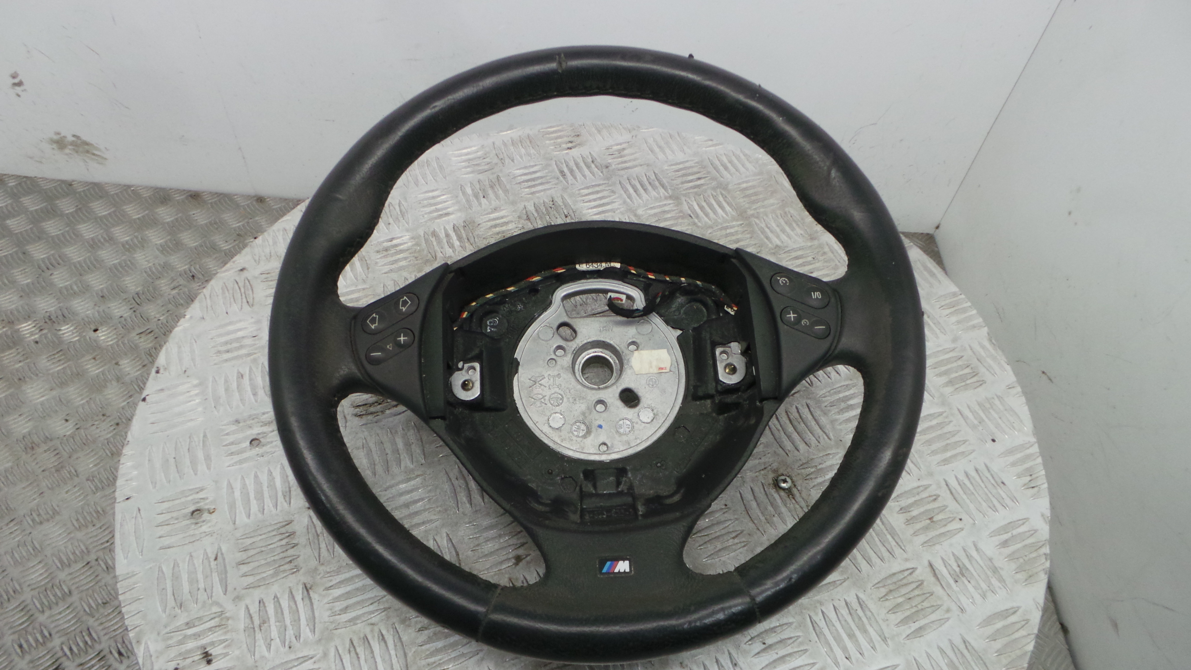 Volante 2.229.115.9 - BMW 5 (E39)-37811158 Volante 2.229.115.9 - BMW 5 (E39)-37811158