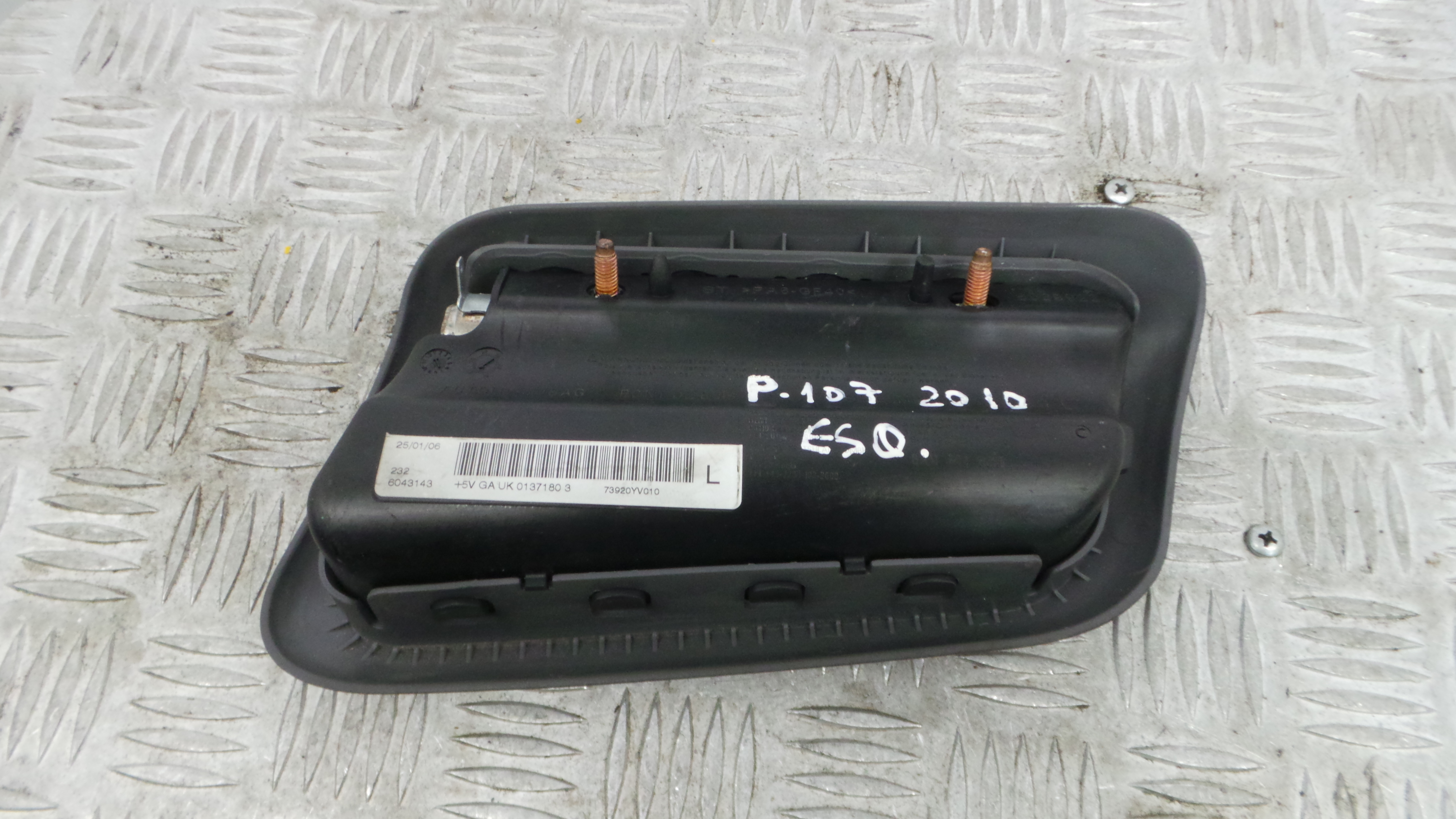 Airbag Banco Esq 73920YV010 - PEUGEOT 107 (PM_, PN_)-37811681