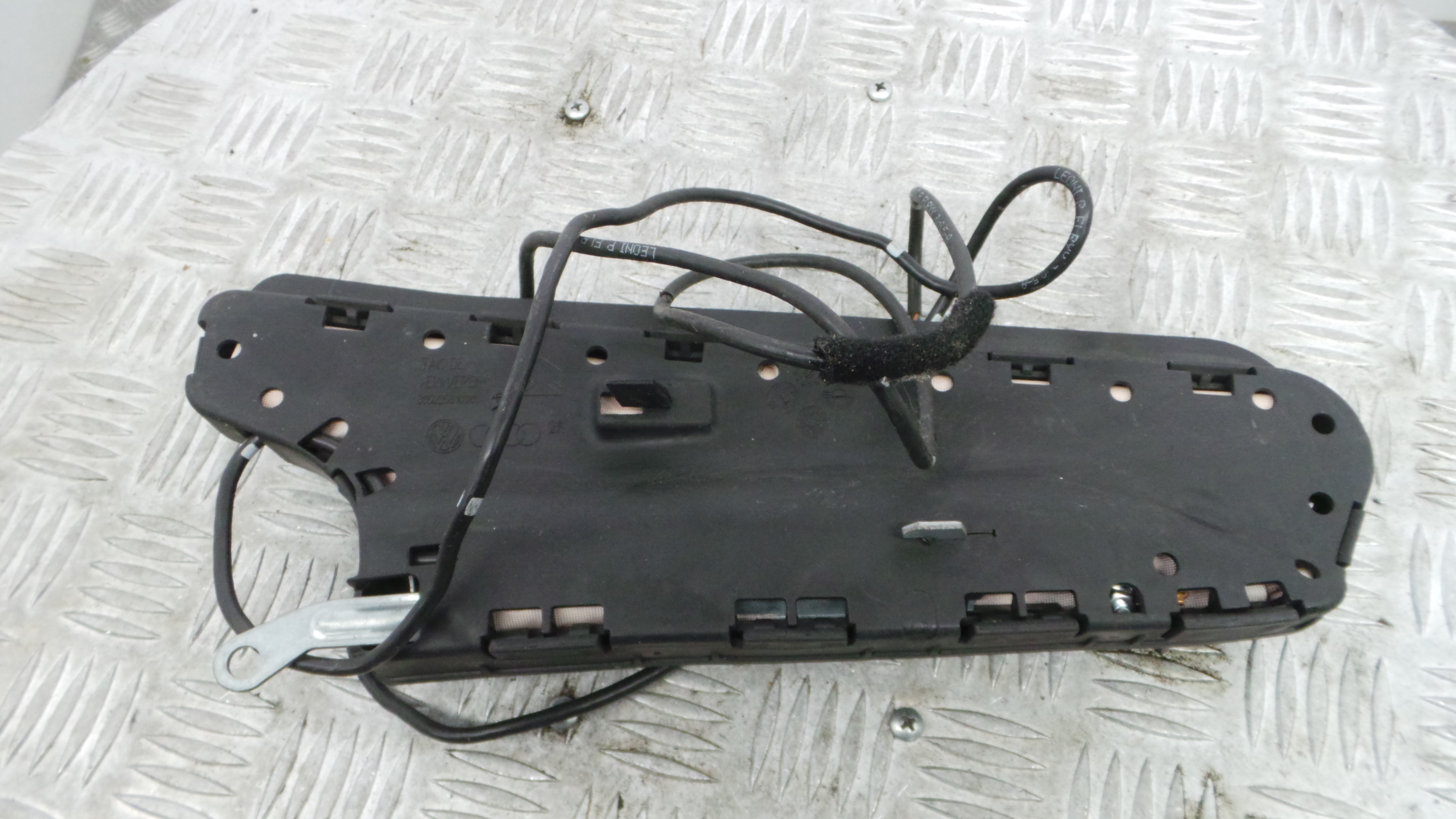 Airbag Banco Dto 3C4880242C - VW PASSAT B6 (3C2)-37816100