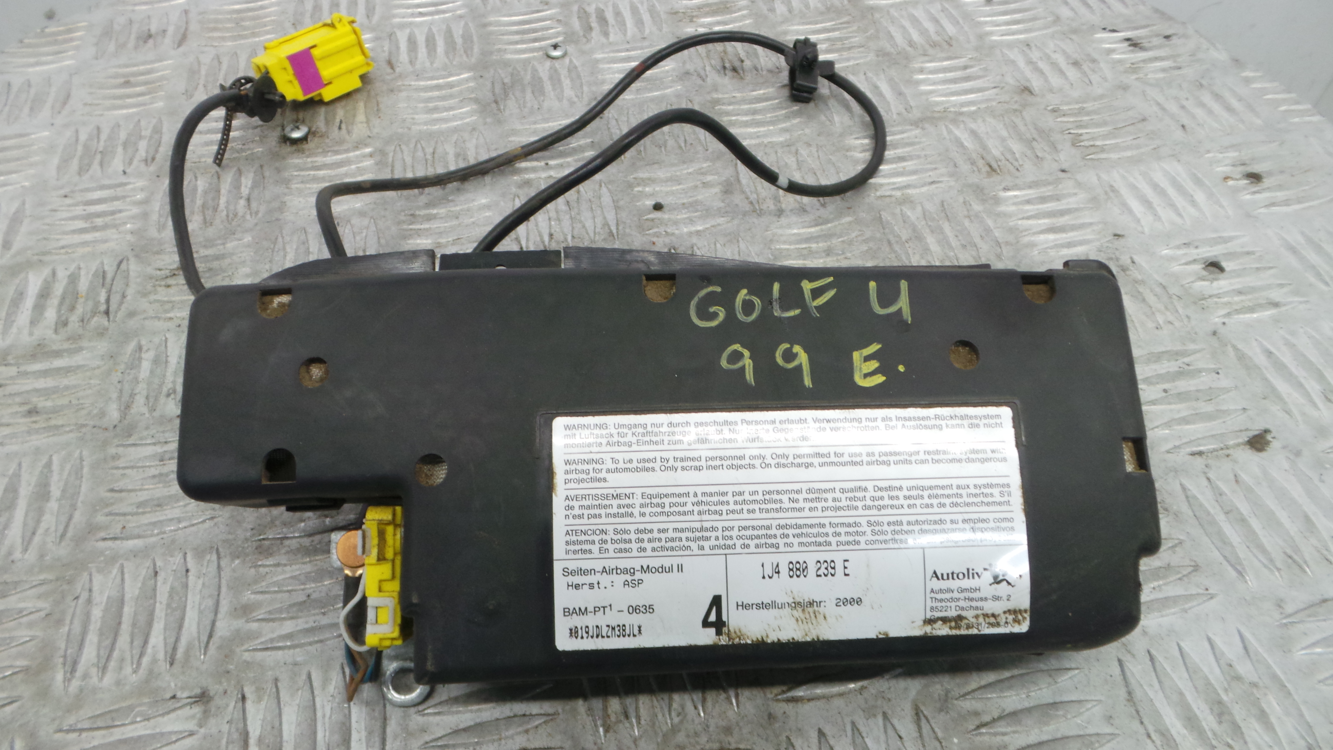 Airbag Banco Esq 1J4880239E - VW GOLF IV (1J1), GOLF Mk IV (1J1)-37816103 Airbag Banco Esq 1J4880239E - VW GOLF IV (1J1), GOLF Mk IV (1J1)-37816103