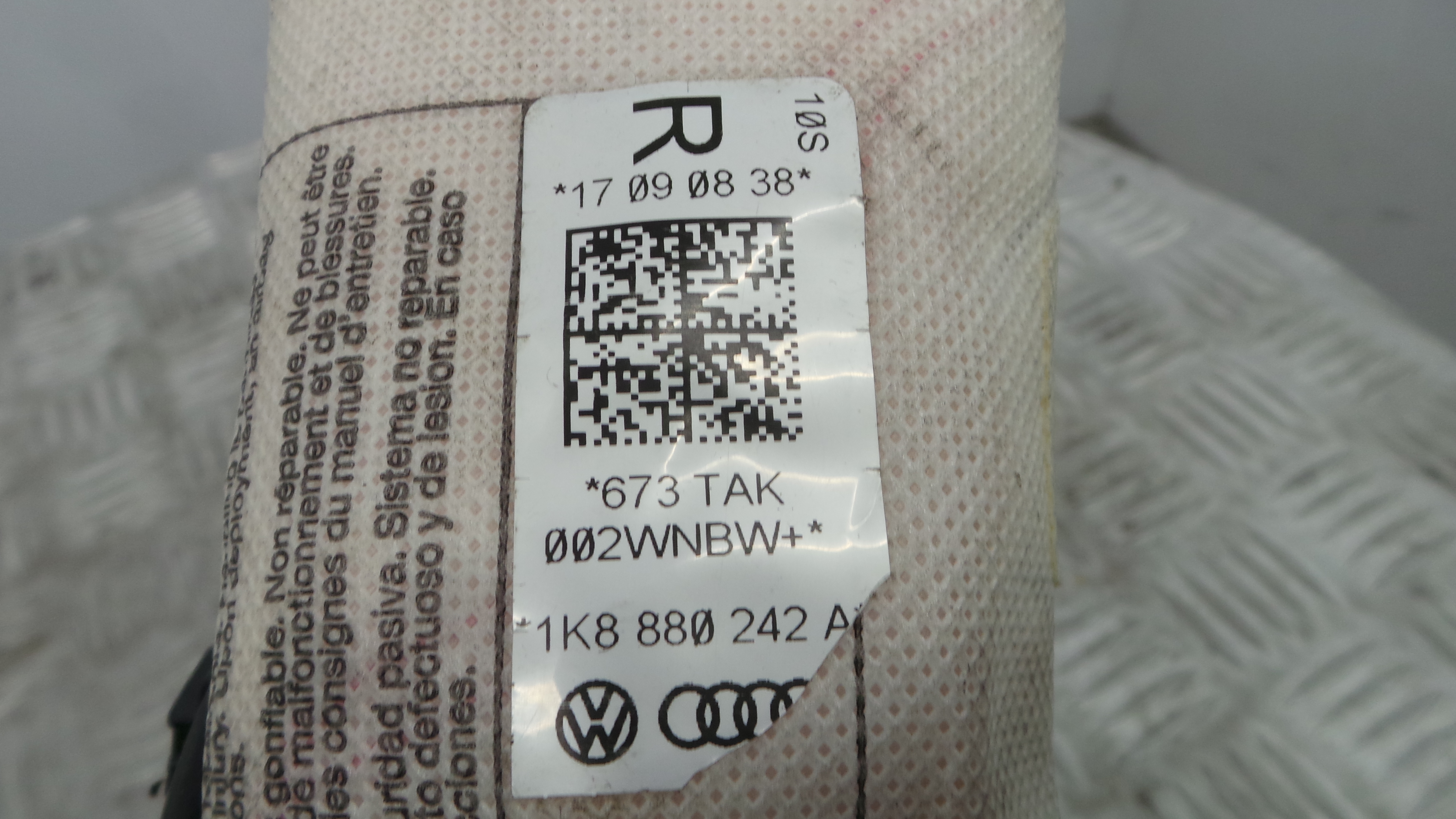 Airbag Banco Dto 1K8880242A - VW PASSAT CC B6 (357)-37816166