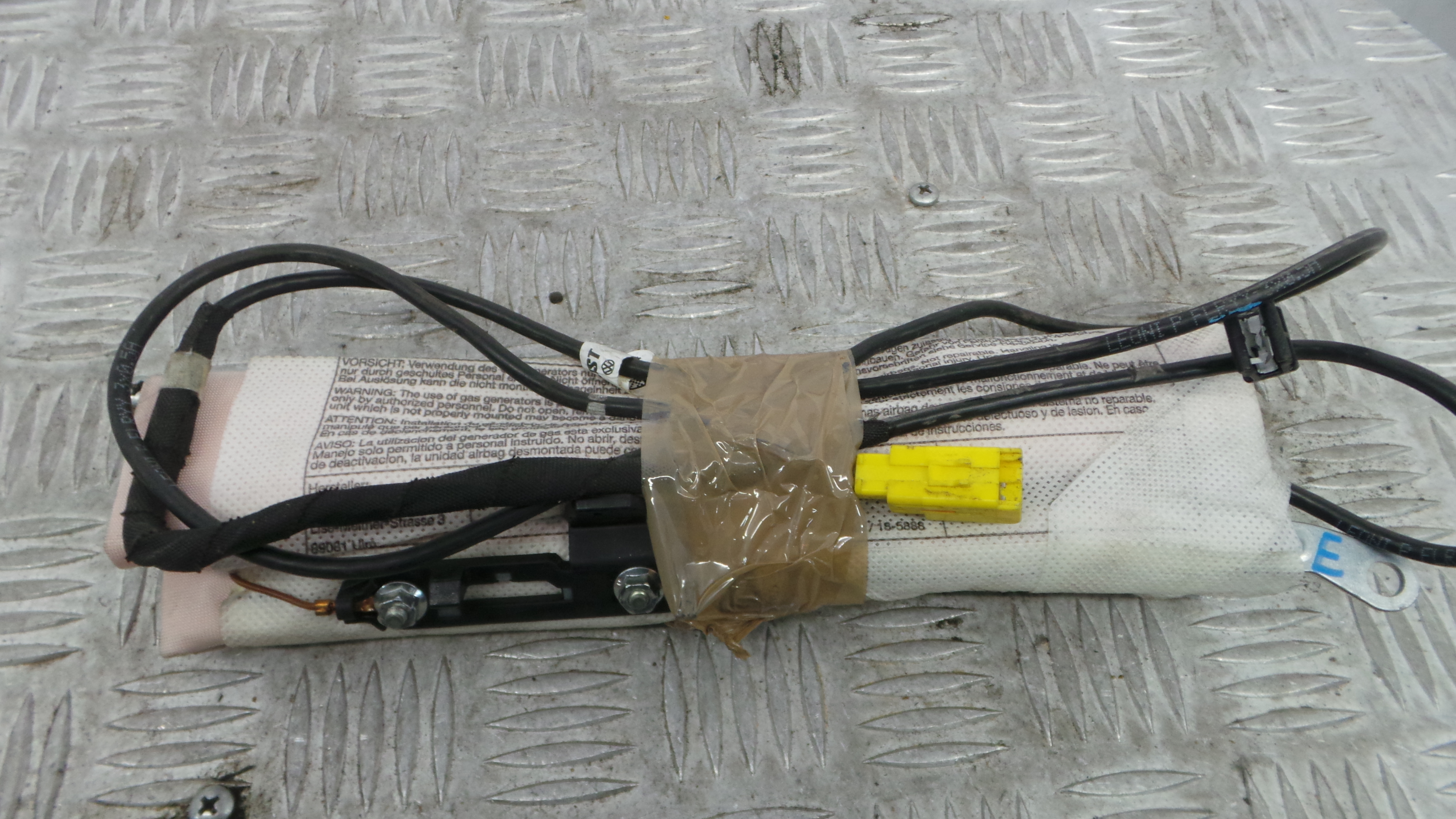 Airbag Banco Esq 1K8880241A - VW PASSAT CC B6 (357)-37816169