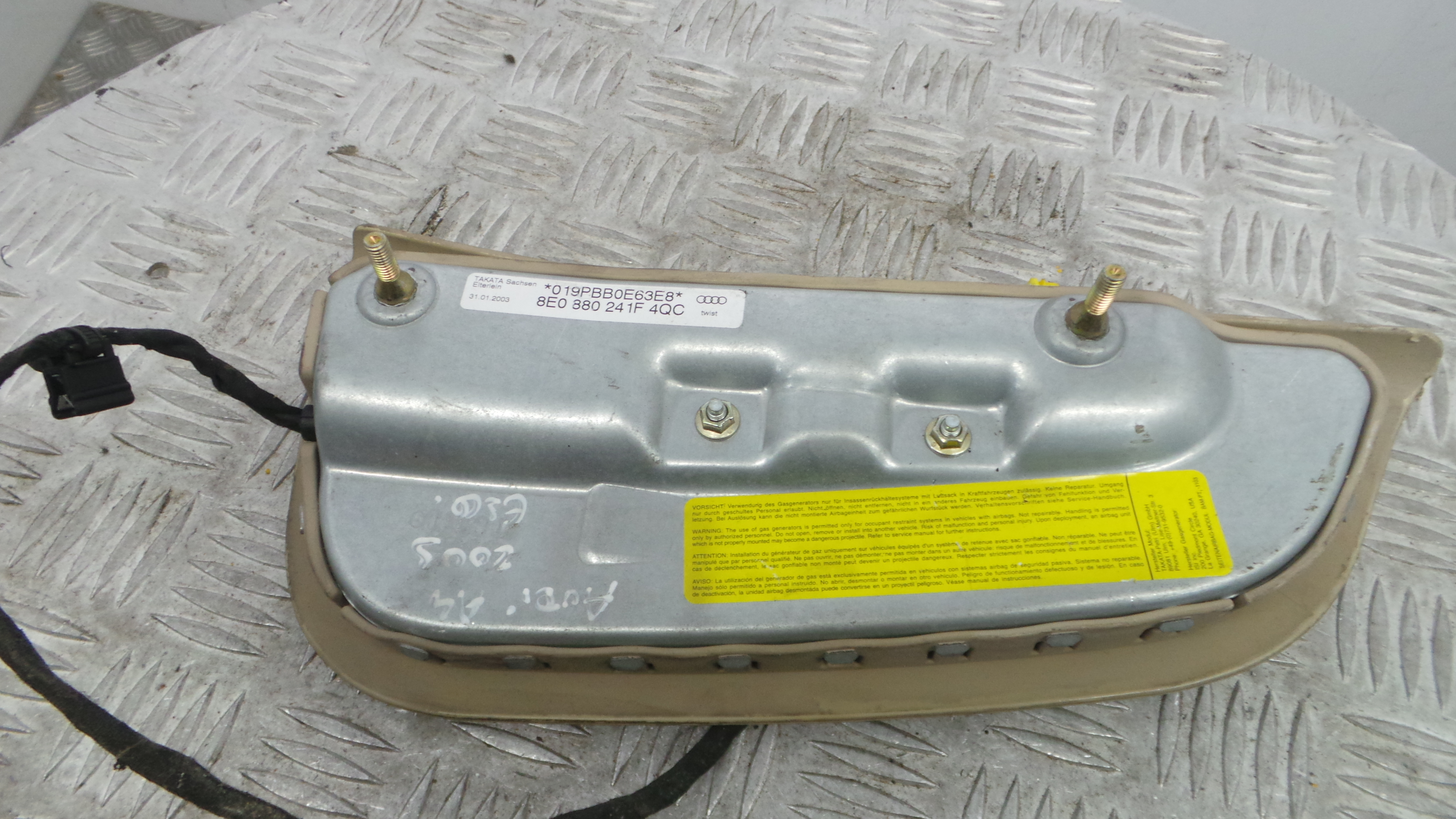 Airbag Banco Esq 8E0880241F - AUDI A4 B6 (8E2)-37816344