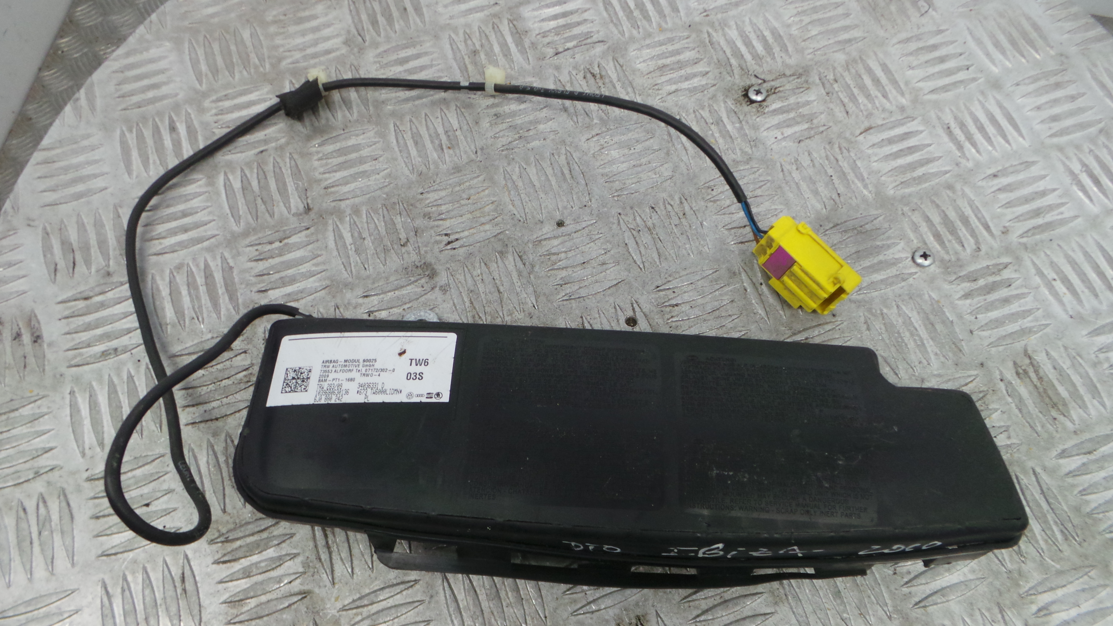 Airbag Banco Dto 6J0880242 - SEAT IBIZA IV (6J5, 6P1), IBIZA Mk IV (6J5, 6P1)-37816380 Airbag Banco Dto 6J0880242 - SEAT IBIZA IV (6J5, 6P1), IBIZA Mk IV (6J5, 6P1)-37816380