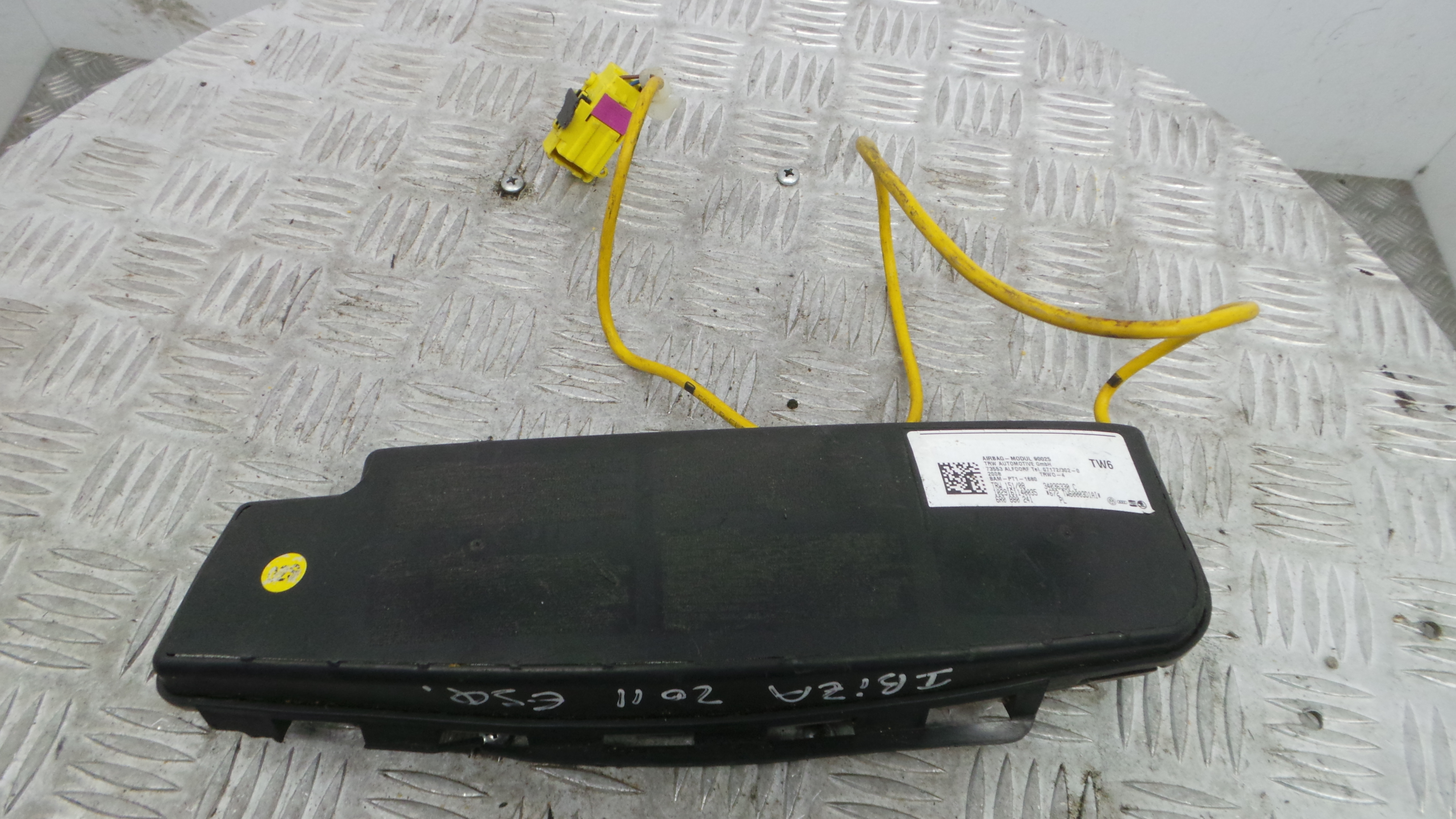 Airbag Banco Esq 6R0880241 - SEAT IBIZA IV (6J5, 6P1), IBIZA Mk IV (6J5, 6P1)-37816474 Airbag Banco Esq 6R0880241 - SEAT IBIZA IV (6J5, 6P1), IBIZA Mk IV (6J5, 6P1)-37816474