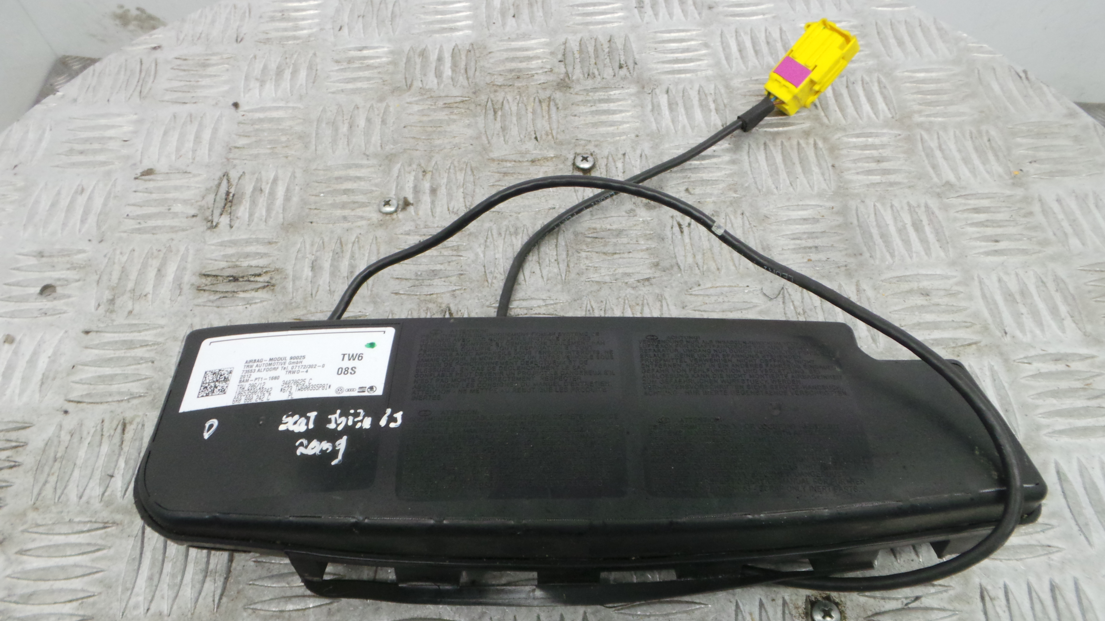 Airbag Banco Dto 6R0880242C - SEAT IBIZA IV (6J5, 6P1), IBIZA Mk IV (6J5, 6P1)-37816516 Airbag Banco Dto 6R0880242C - SEAT IBIZA IV (6J5, 6P1), IBIZA Mk IV (6J5, 6P1)-37816516