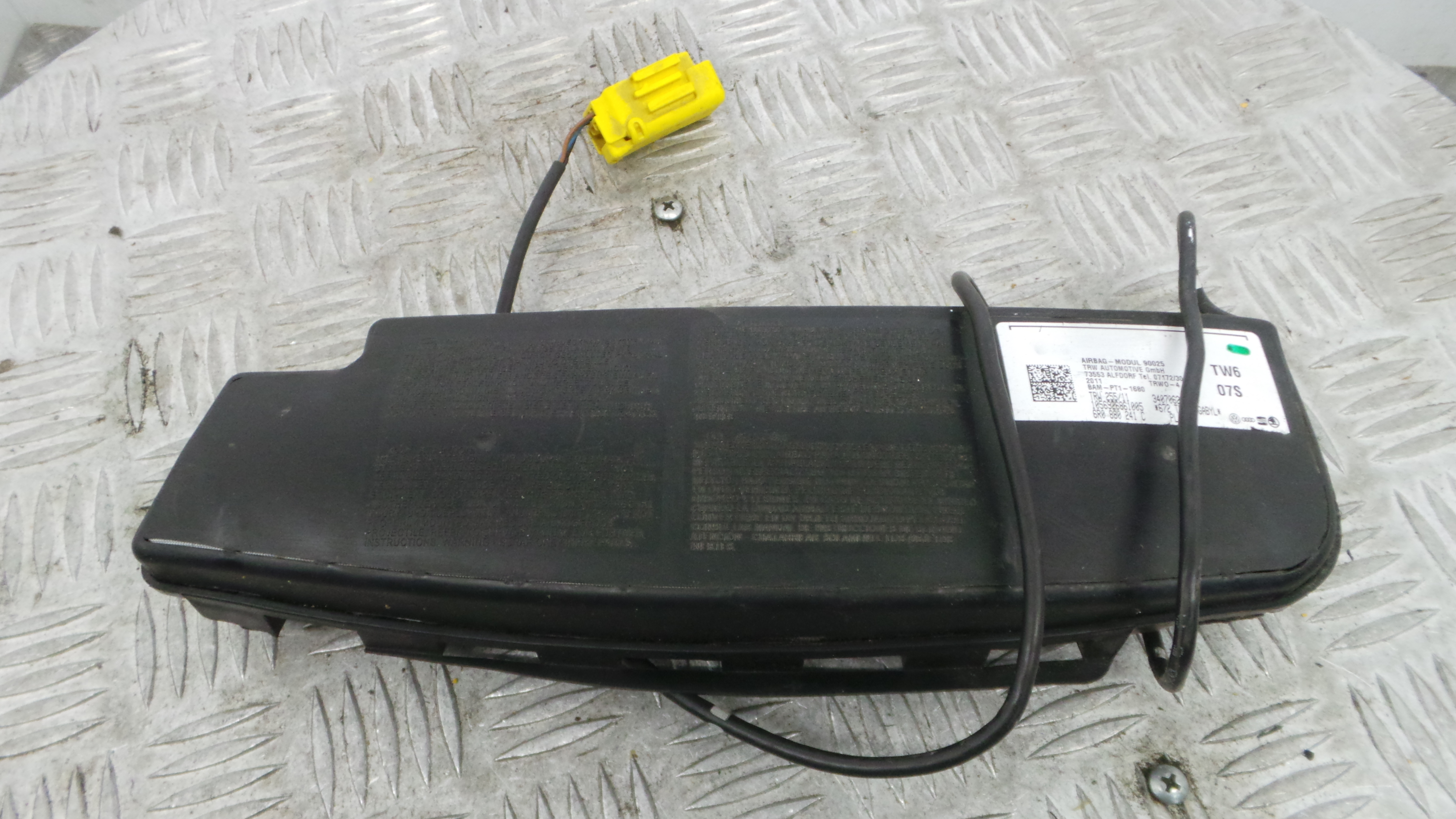 Airbag Banco Esq 6R0880241C - SEAT IBIZA IV (6J5, 6P1), IBIZA Mk IV (6J5, 6P1)-37816526