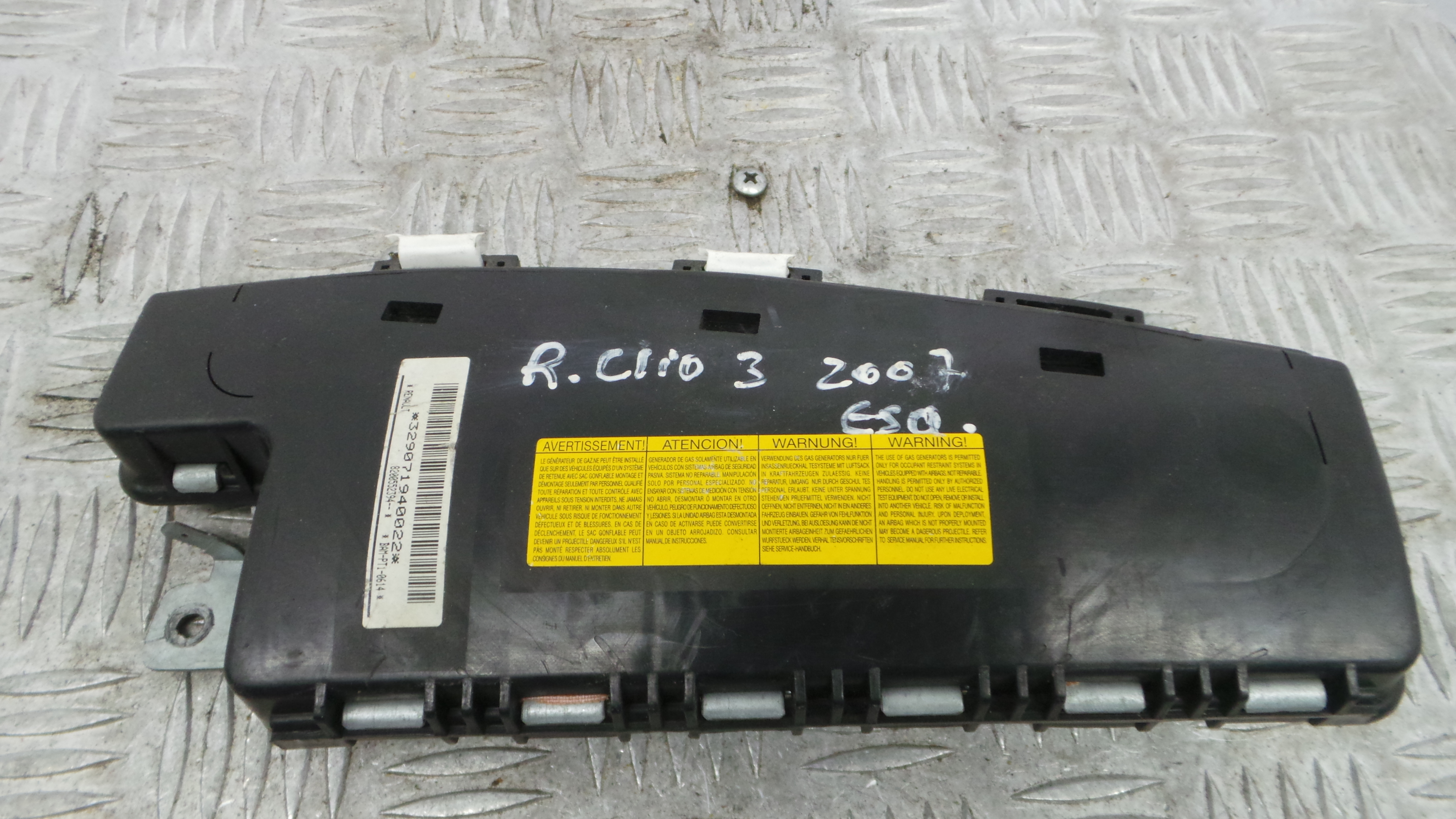 Airbag Banco Esq 8200552394 - RENAULT CLIO III (BR0/1, CR0/1)-37816675 Airbag Banco Esq 8200552394 - RENAULT CLIO III (BR0/1, CR0/1)-37816675