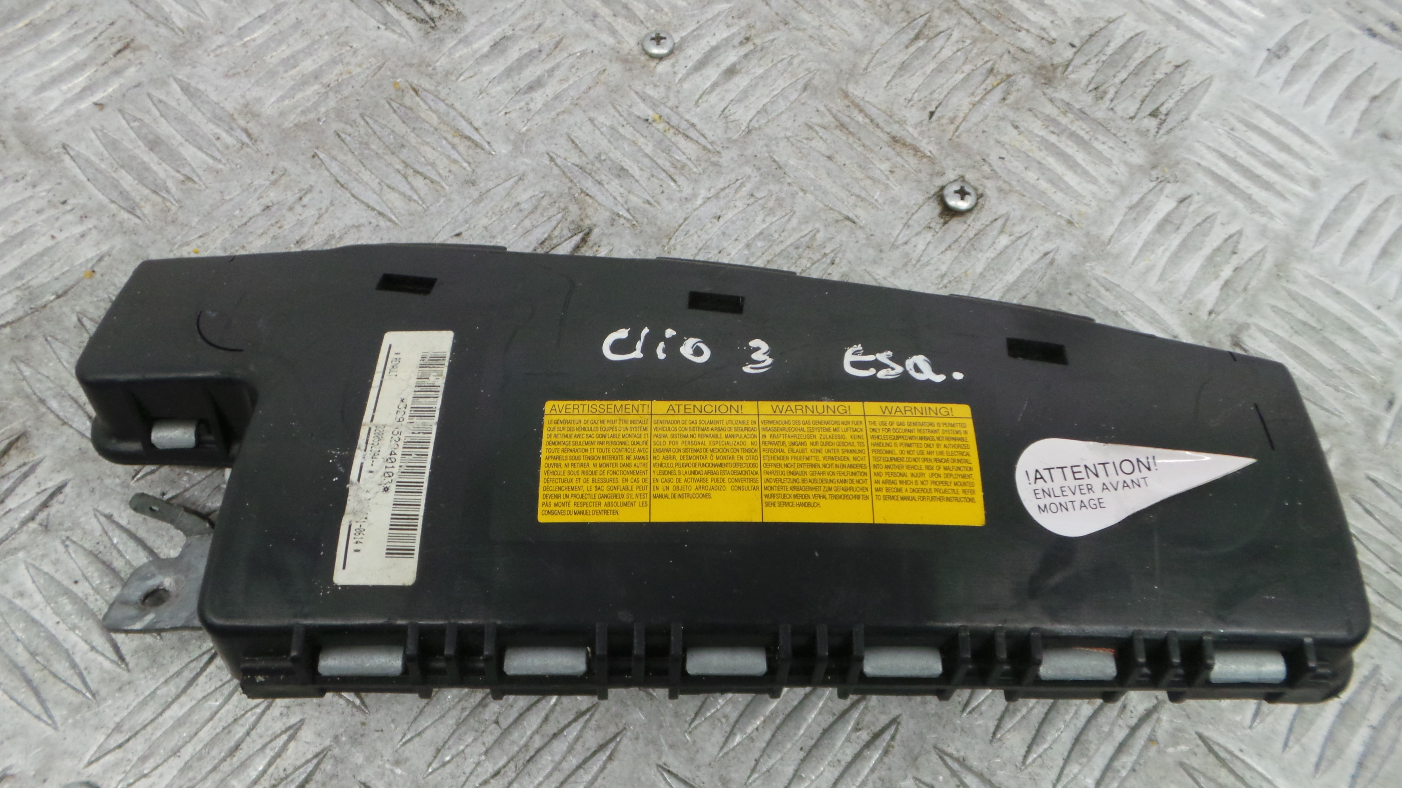Airbag Banco Esq 8200552394 - RENAULT CLIO III (BR0/1, CR0/1)-37819975