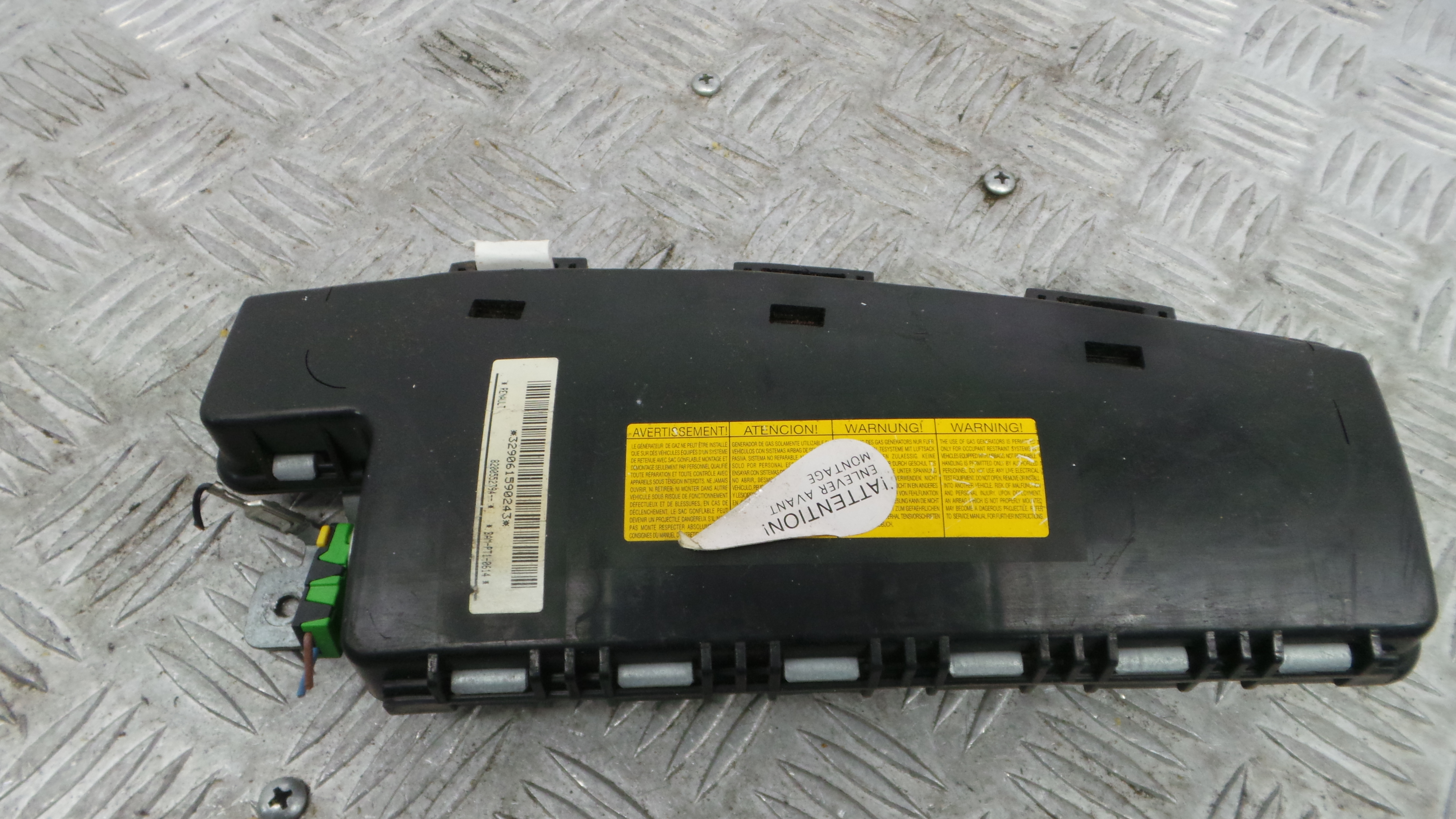 Airbag Banco Esq 8200552394 - RENAULT CLIO III (BR0/1, CR0/1)-37819981