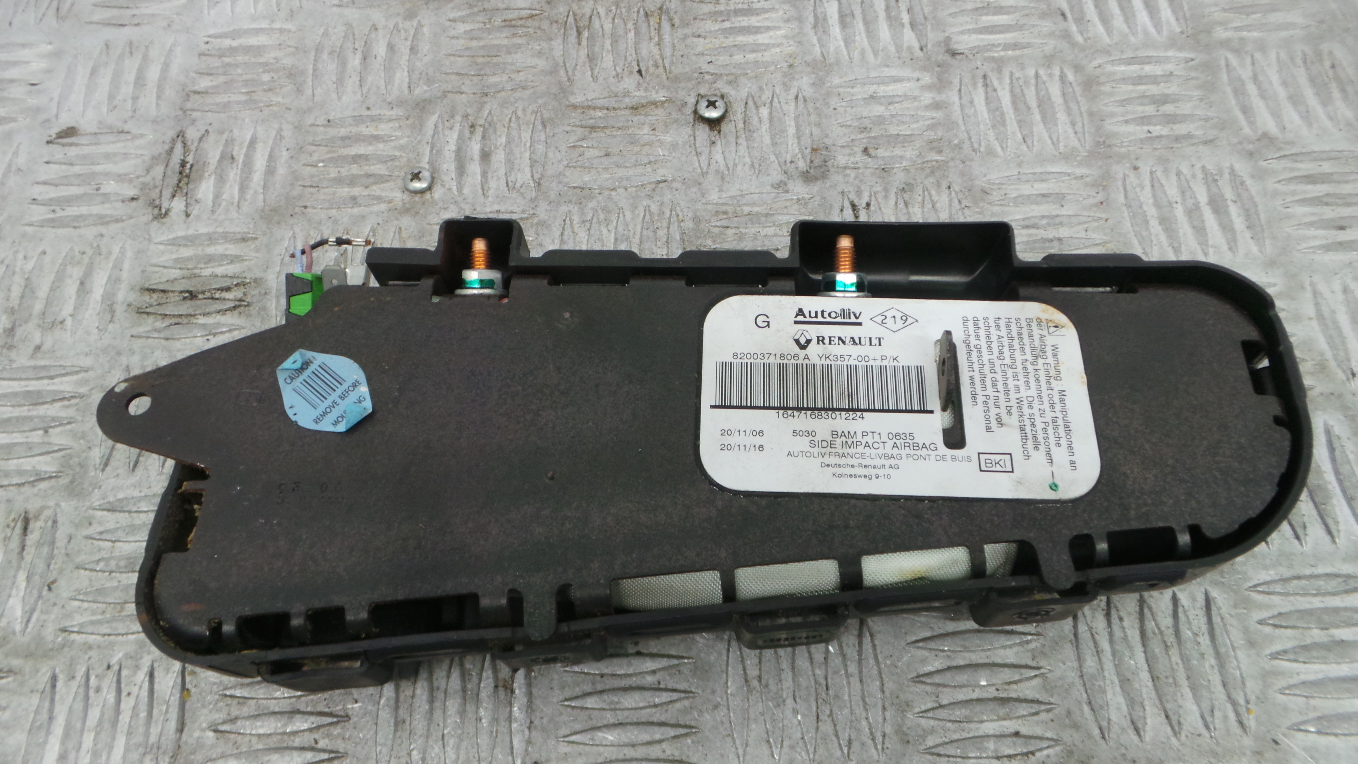 Airbag Banco Esq 8200371806A - RENAULT MEGANE II (BM0/1_, CM0/1_)-37820013 Airbag Banco Esq 8200371806A - RENAULT MEGANE II (BM0/1_, CM0/1_)-37820013
