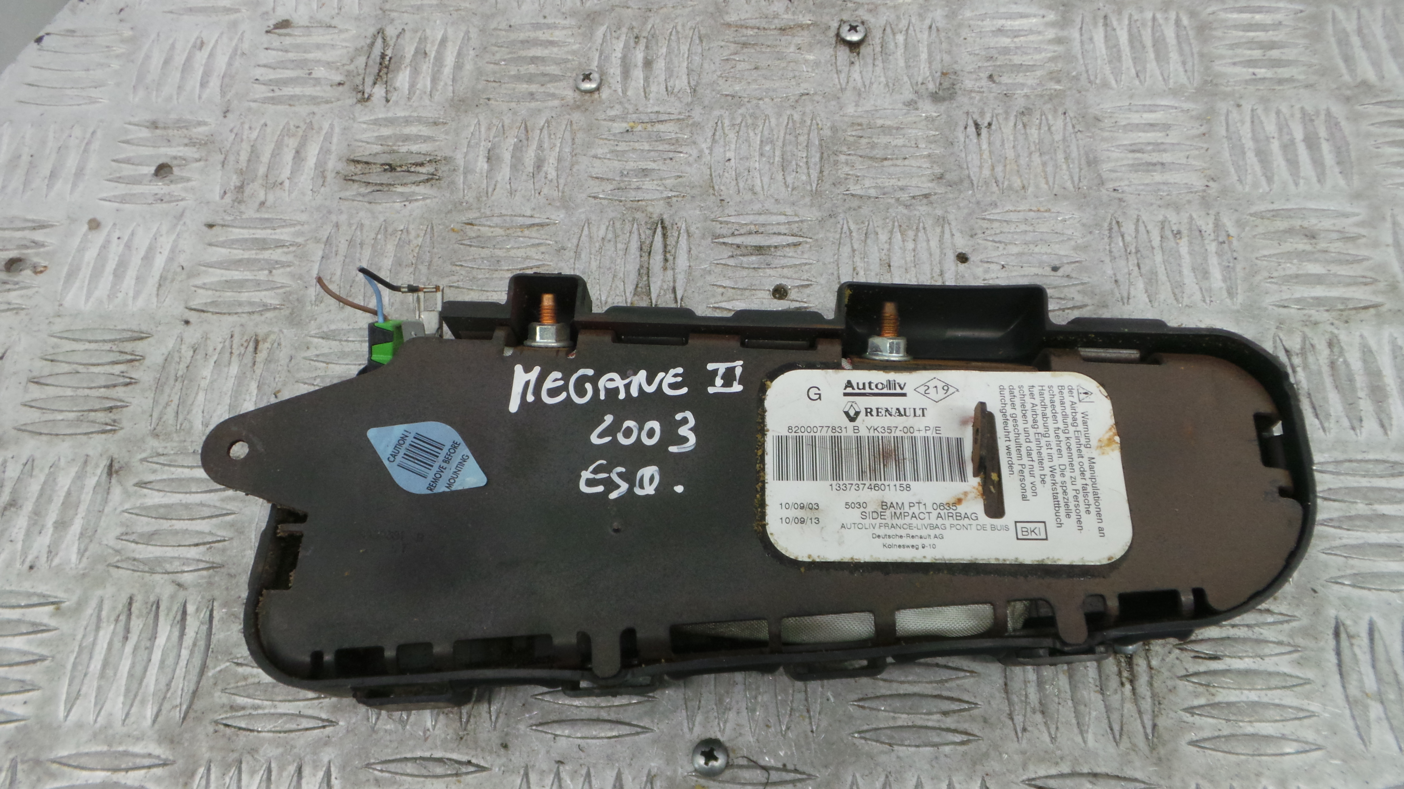 Airbag Banco Esq 8200077831B - RENAULT MEGANE II (BM0/1_, CM0/1_)-37820016 Airbag Banco Esq 8200077831B - RENAULT MEGANE II (BM0/1_, CM0/1_)-37820016