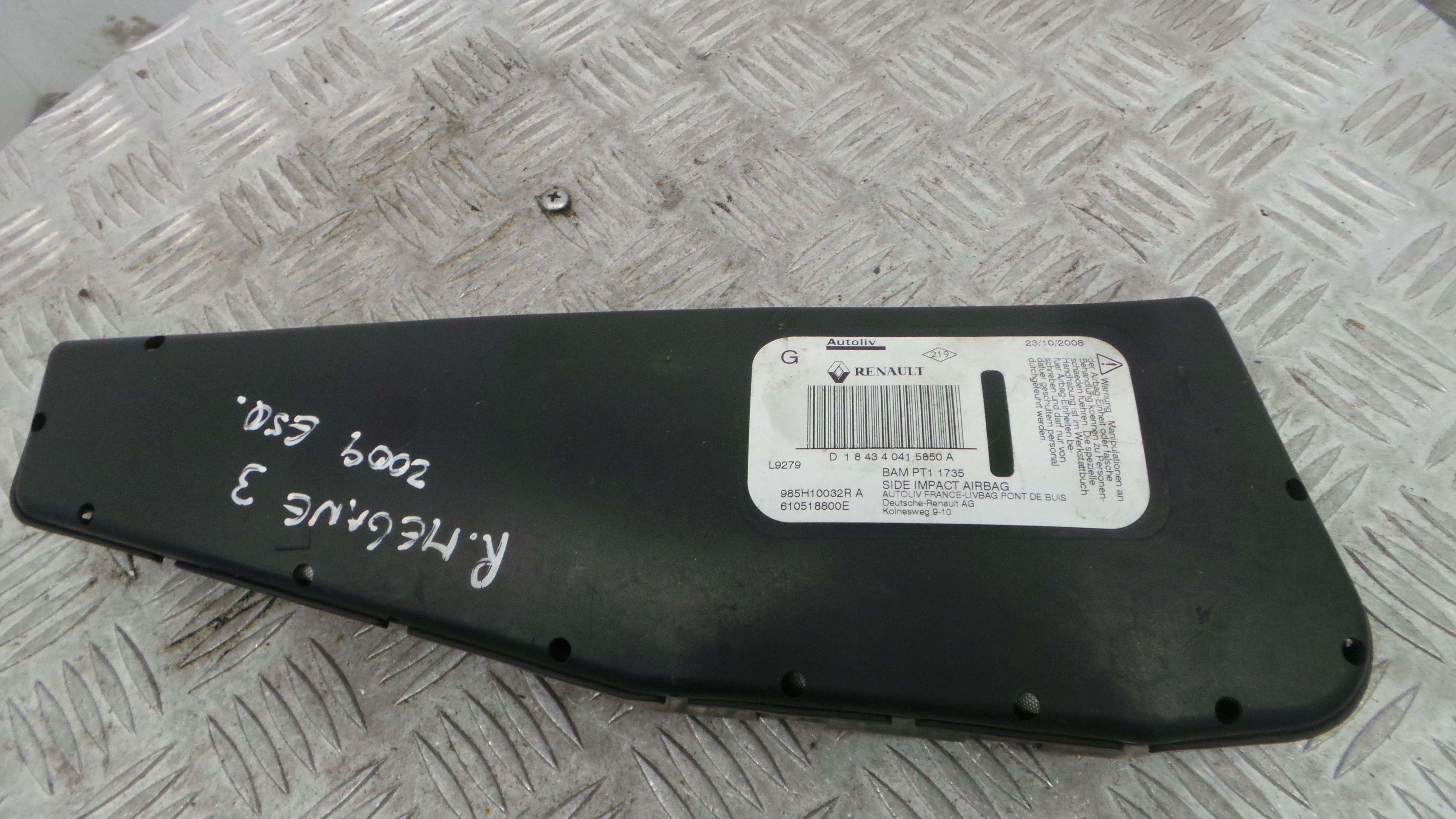 Airbag Banco Esq 610518800E - RENAULT MEGANE III Hatchback (BZ0/1_, B3_)-37820079 Airbag Banco Esq 610518800E - RENAULT MEGANE III Hatchback (BZ0/1_, B3_)-37820079