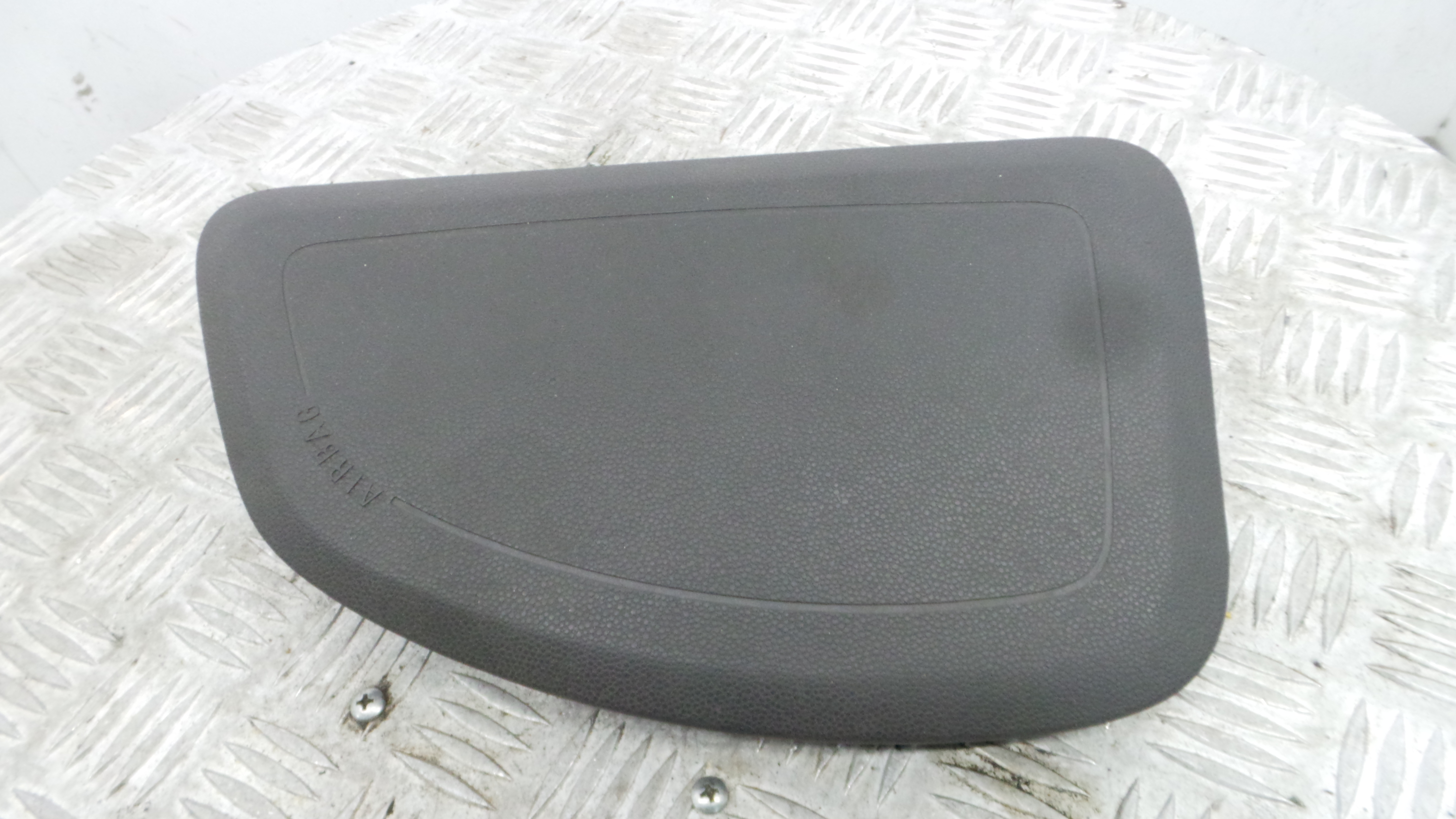 Airbag Banco Esq 13213586 - OPEL CORSA D (S07)-37820271 Airbag Banco Esq 13213586 - OPEL CORSA D (S07)-37820271
