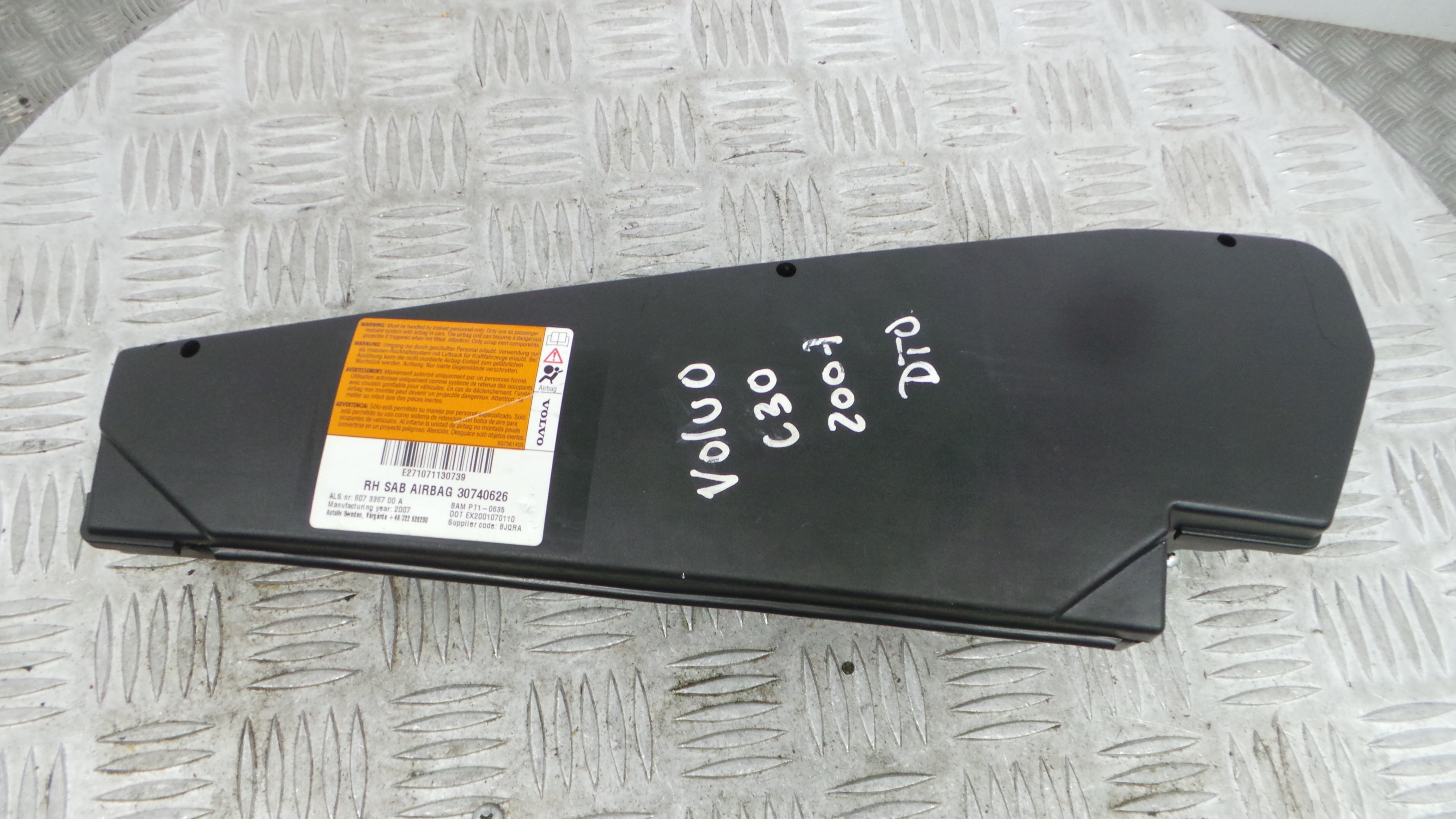 Airbag Banco Dto 30740626 - VOLVO C30 (533)-37820658 Airbag Banco Dto 30740626 - VOLVO C30 (533)-37820658