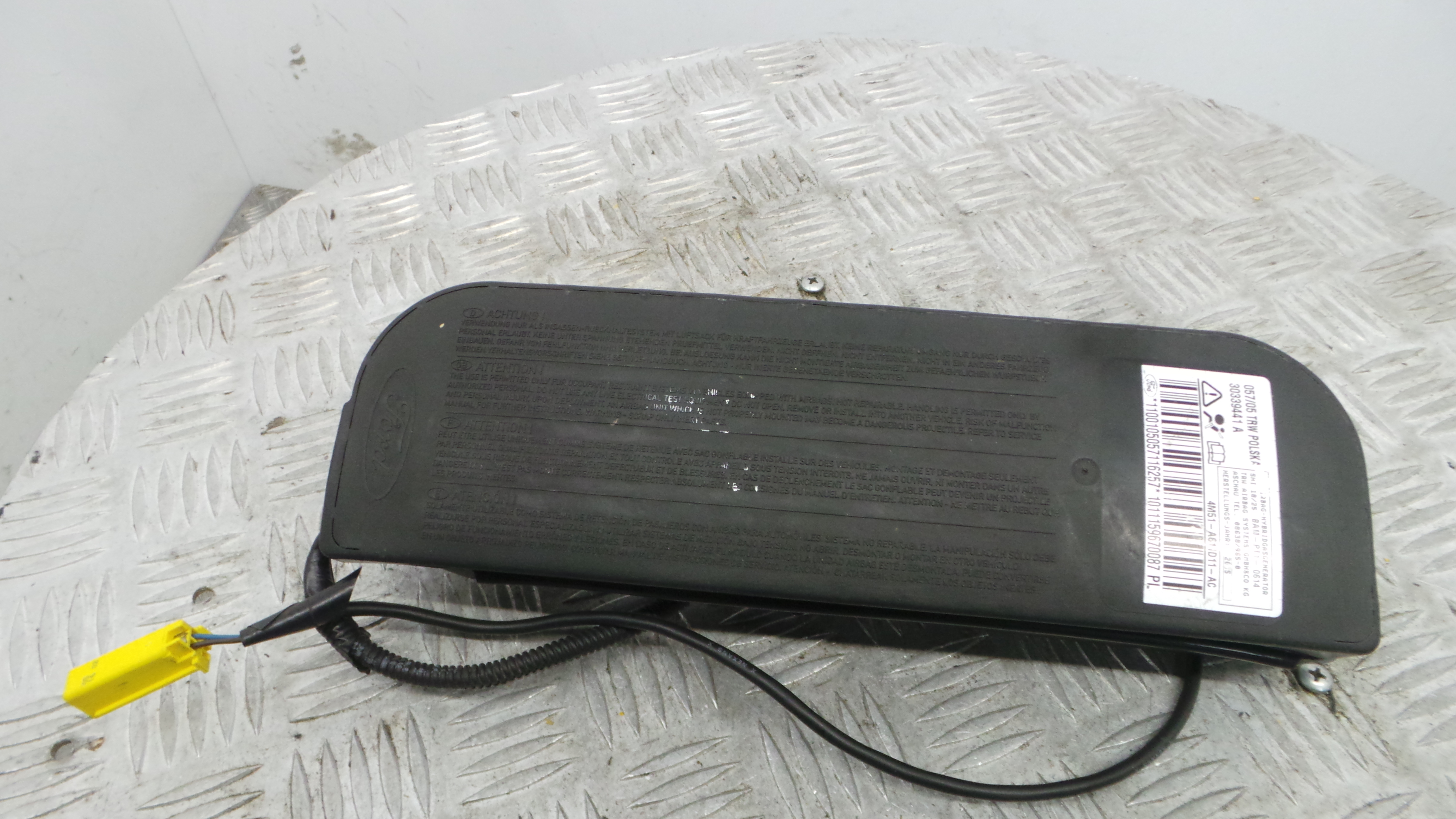 Airbag Banco Esq 4M51-A611D11-AC - FORD FOCUS II (DA_, HCP, DP)-37820679 Airbag Banco Esq 4M51-A611D11-AC - FORD FOCUS II (DA_, HCP, DP)-37820679