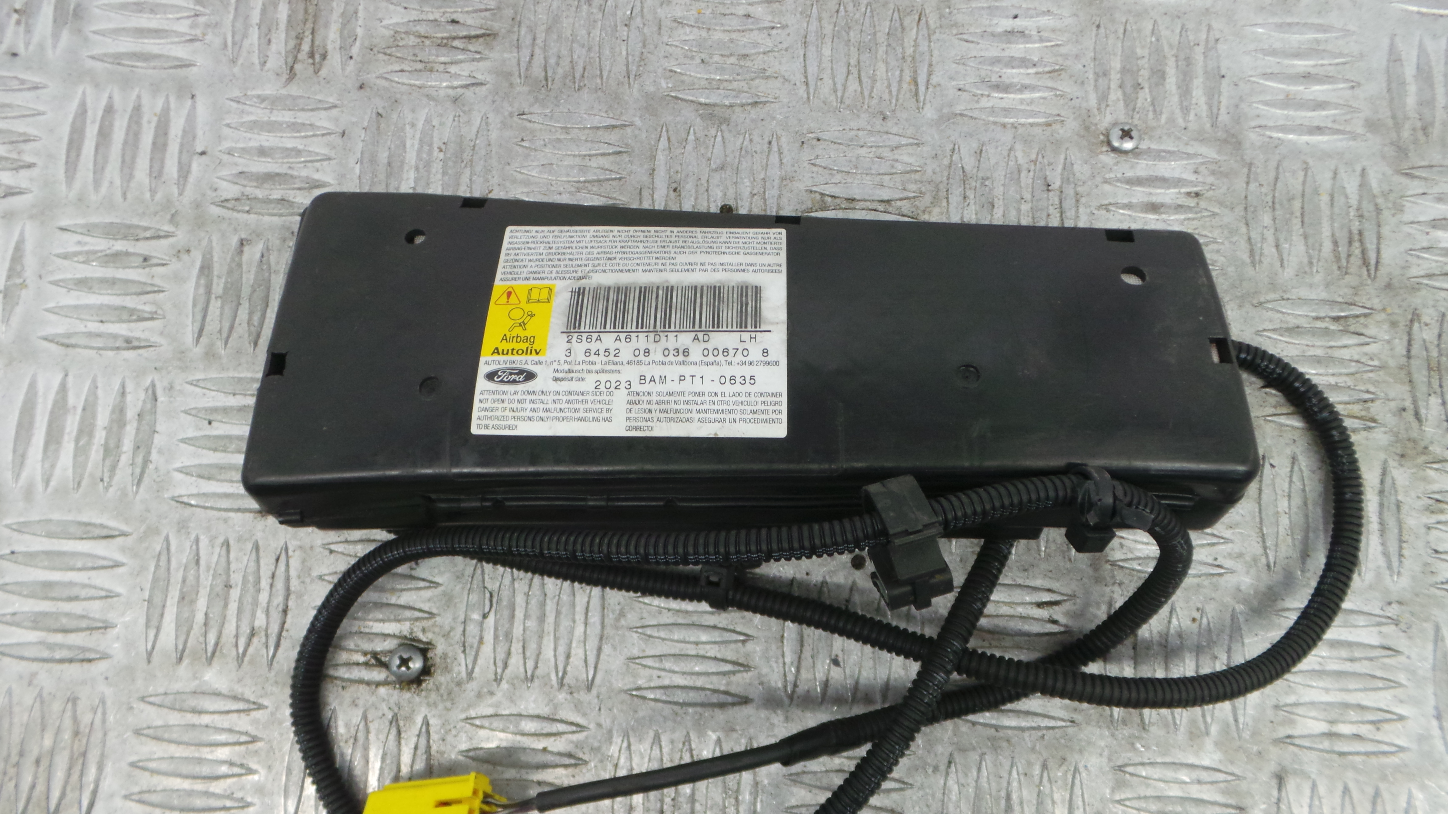 Airbag Banco Esq 2S6A-A611D11-AD - FORD FIESTA V (JH_, JD_)-37820701 Airbag Banco Esq 2S6A-A611D11-AD - FORD FIESTA V (JH_, JD_)-37820701