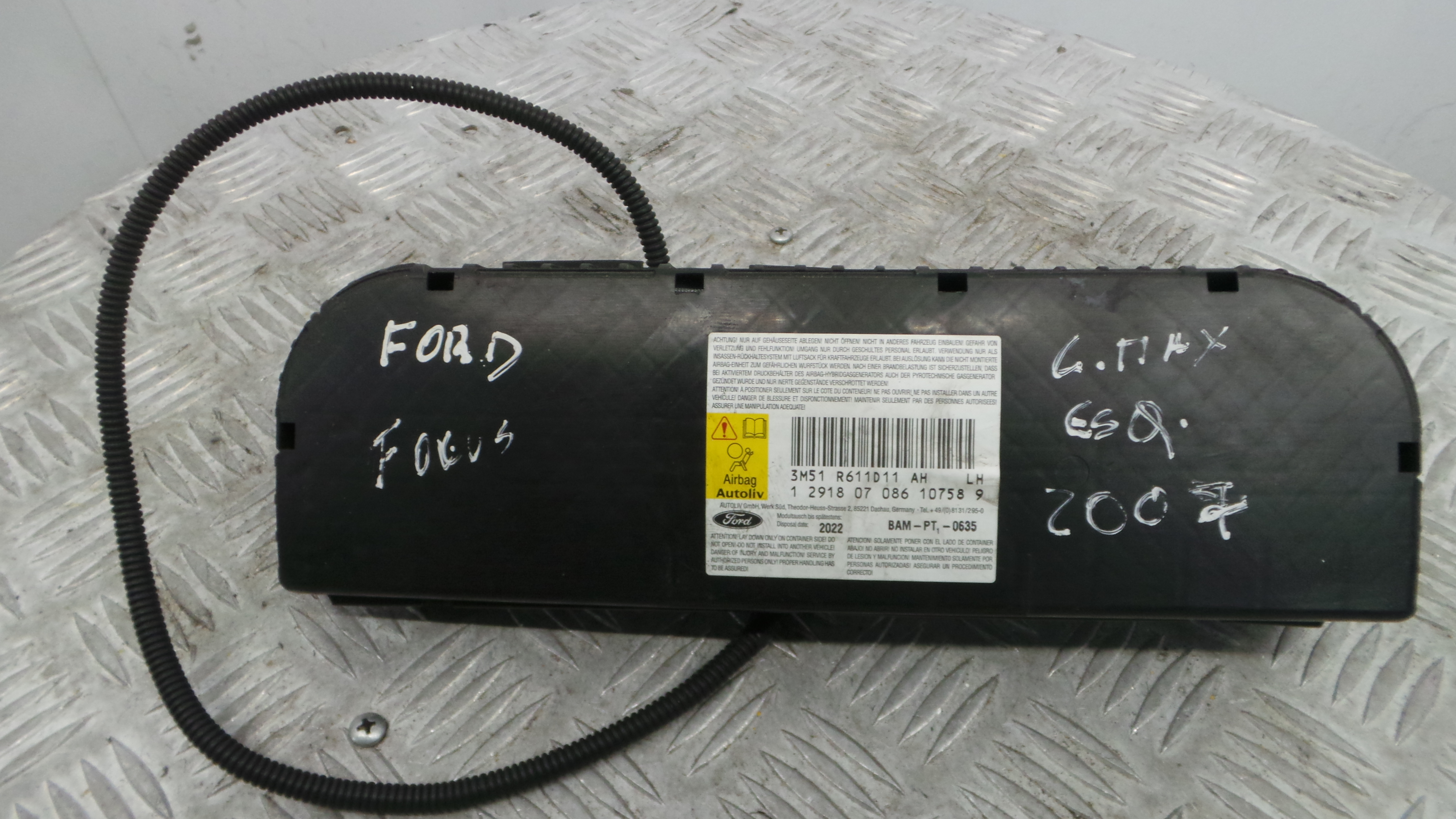 Airbag Banco Esq 3M51-R611D11-AH - FORD FOCUS C-MAX (DM2)-37820727