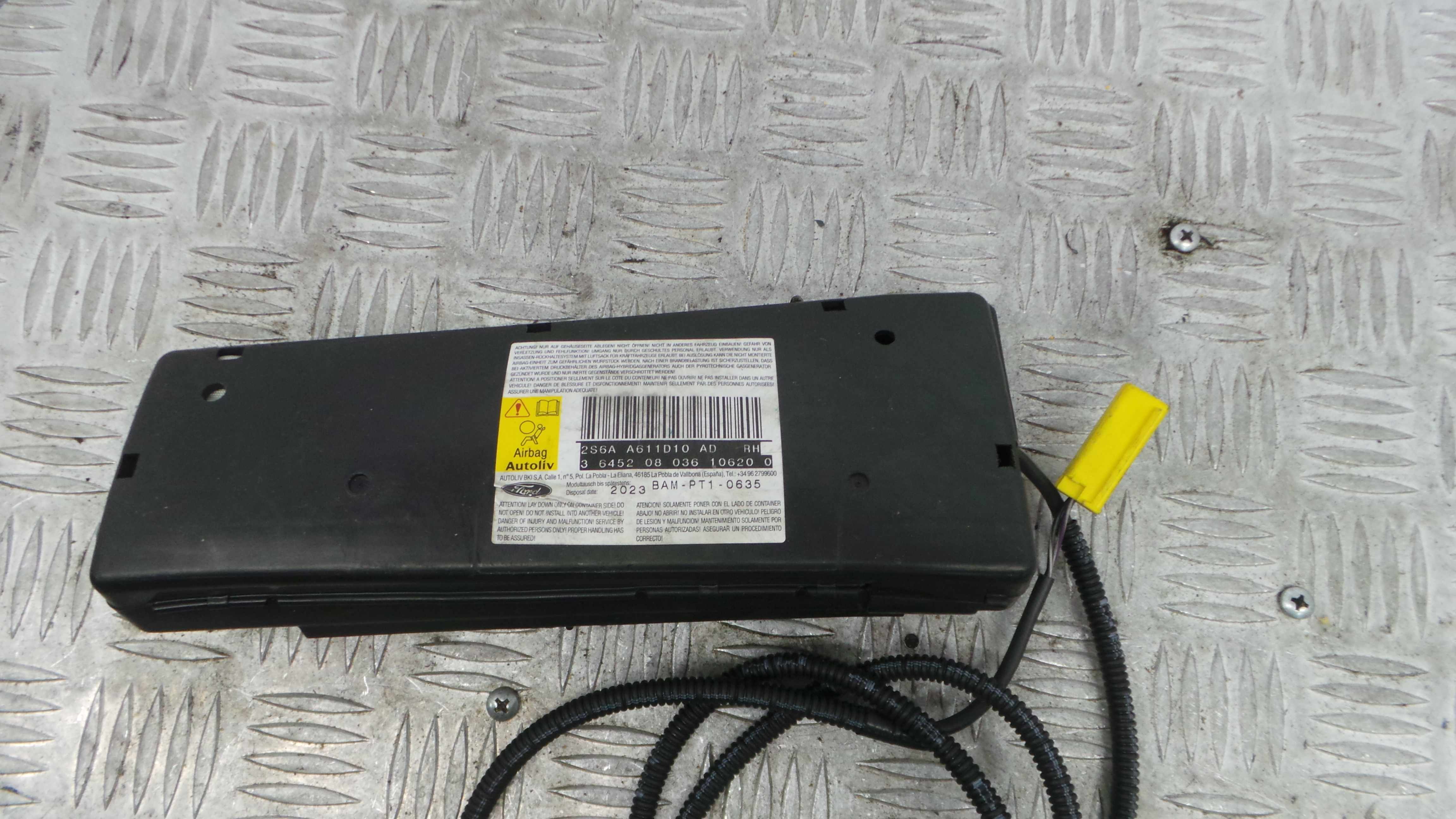 Airbag Banco Dto 2S6A-A611D10-AD - FORD FIESTA V (JH_, JD_)-37820739 Airbag Banco Dto 2S6A-A611D10-AD - FORD FIESTA V (JH_, JD_)-37820739