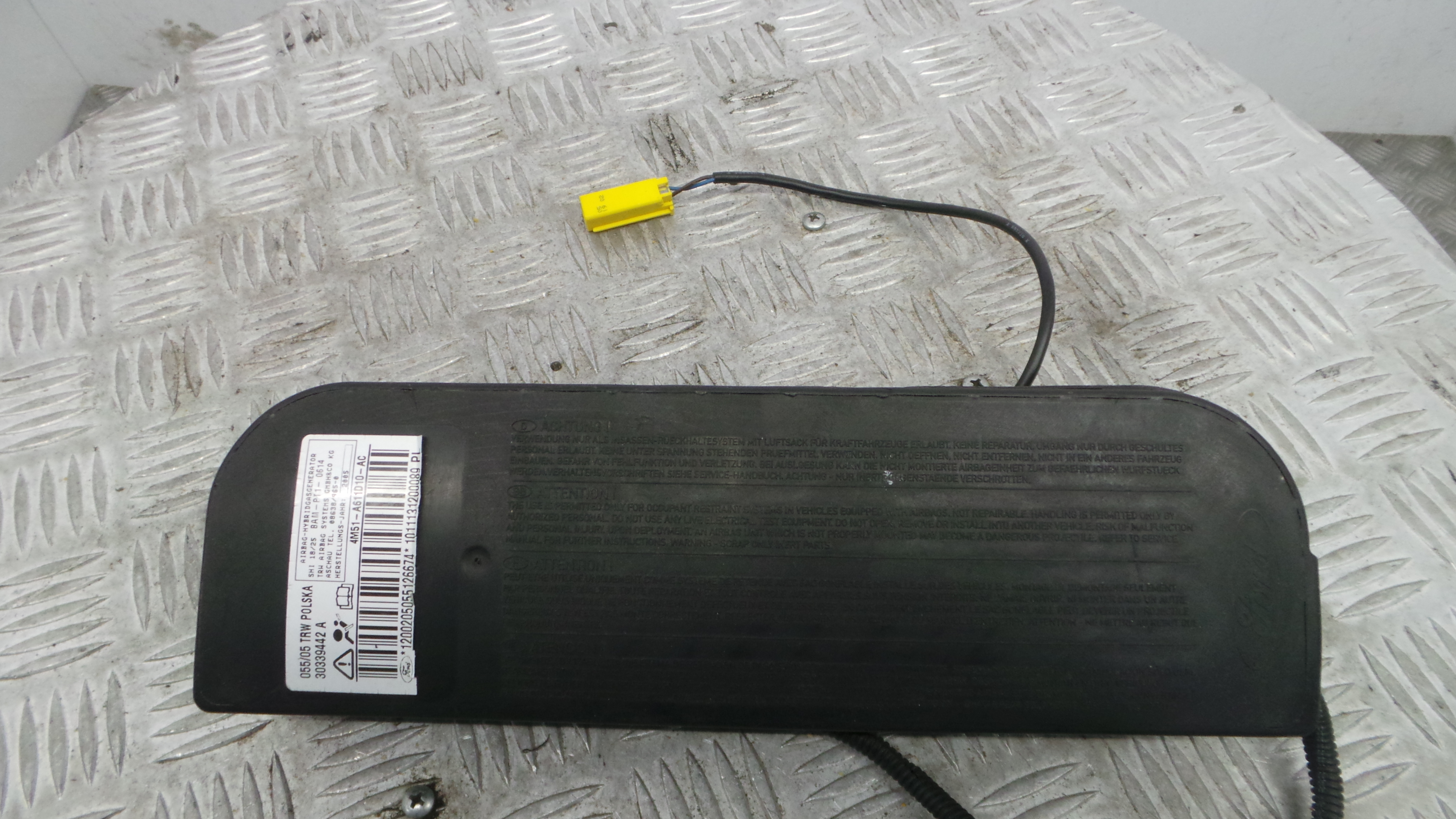 Airbag Banco Dto 4M51-A611D10-AC – FORD FOCUS II (DA_, HCP, DP) Airbag Banco Dto 4M51-A611D10-AC – FORD FOCUS II (DA_, HCP, DP)