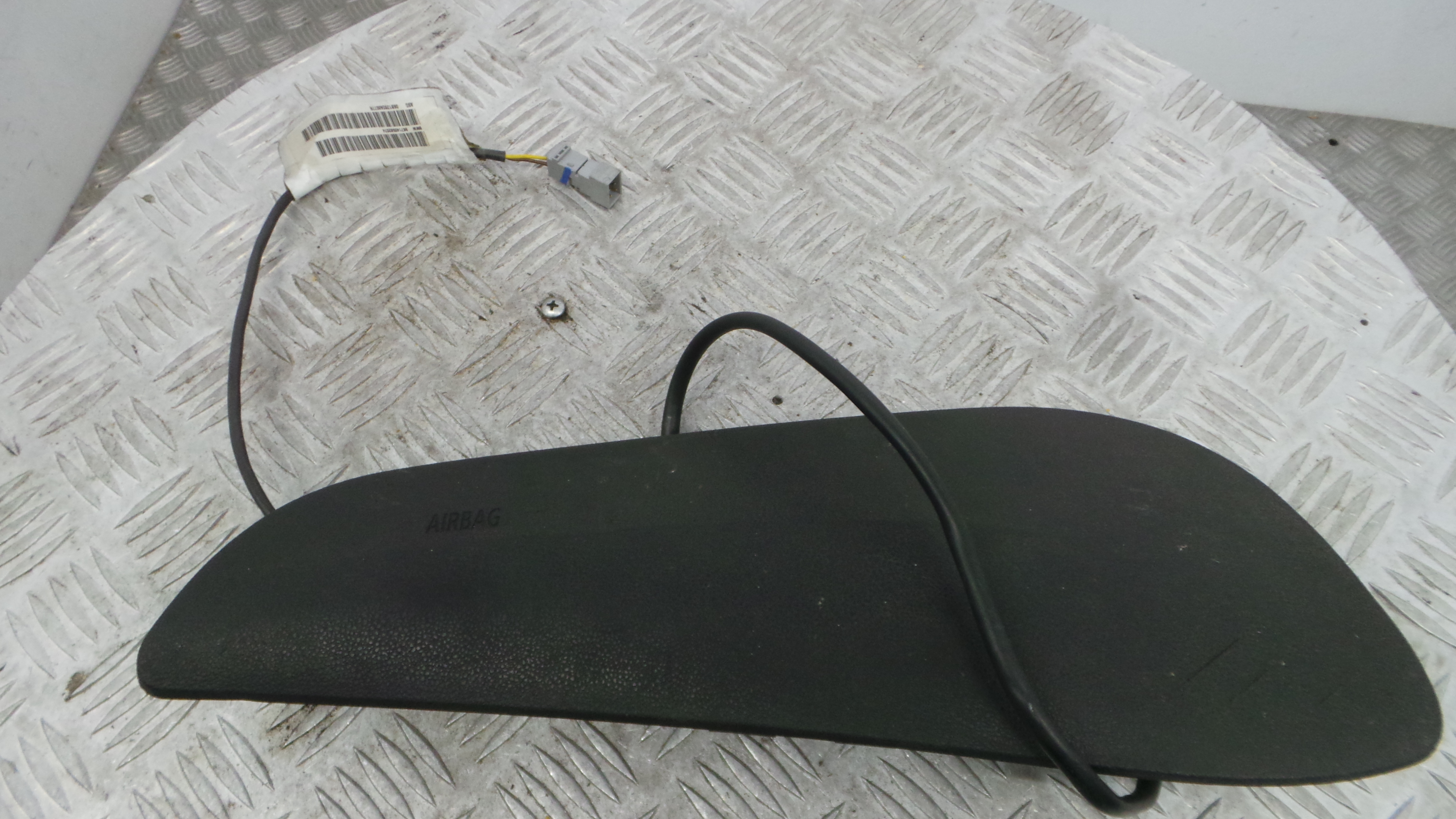 Airbag Banco Dto 86.71-40562074 - BMW 1 (E87)-37820829 Airbag Banco Dto 86.71-40562074 - BMW 1 (E87)-37820829