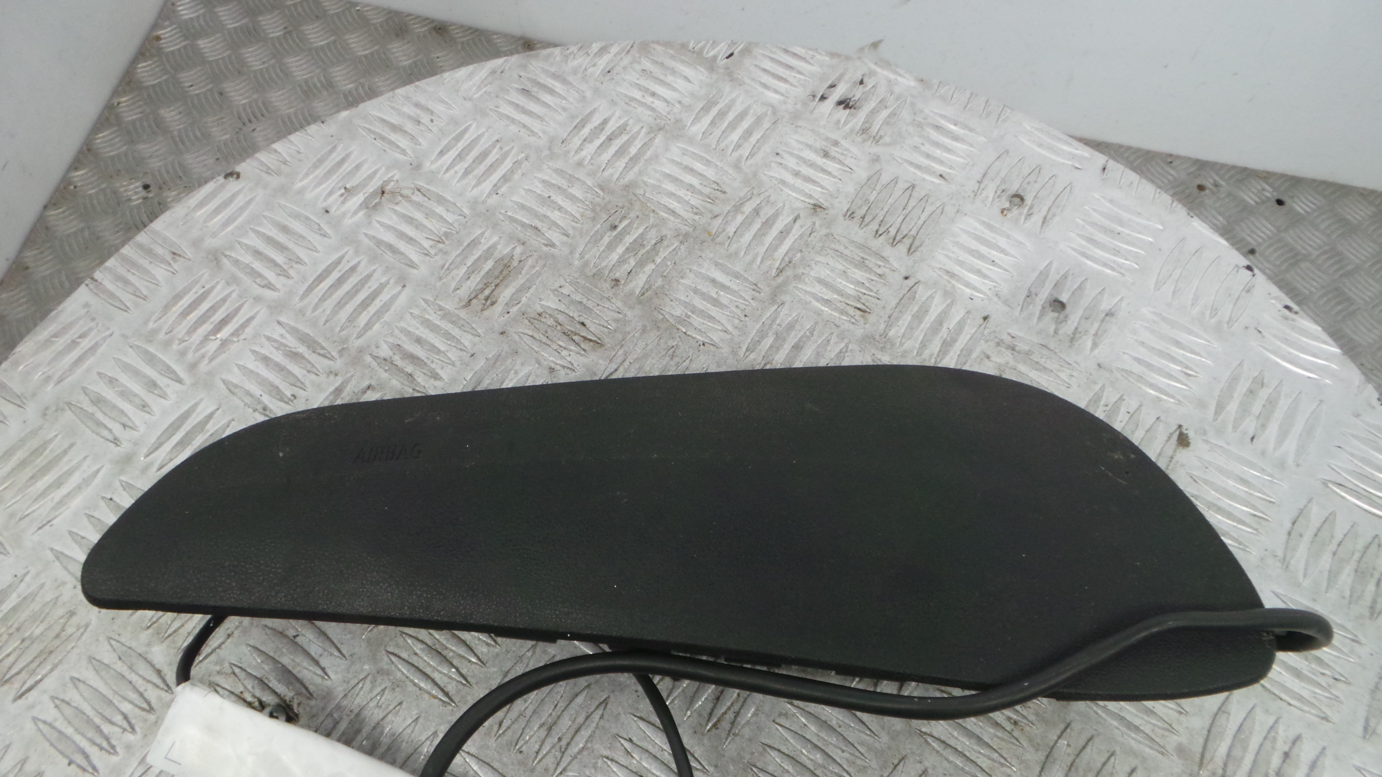 Airbag Banco Dto 86.71-40562074 - BMW 1 (E87)-37820832 Airbag Banco Dto 86.71-40562074 - BMW 1 (E87)-37820832