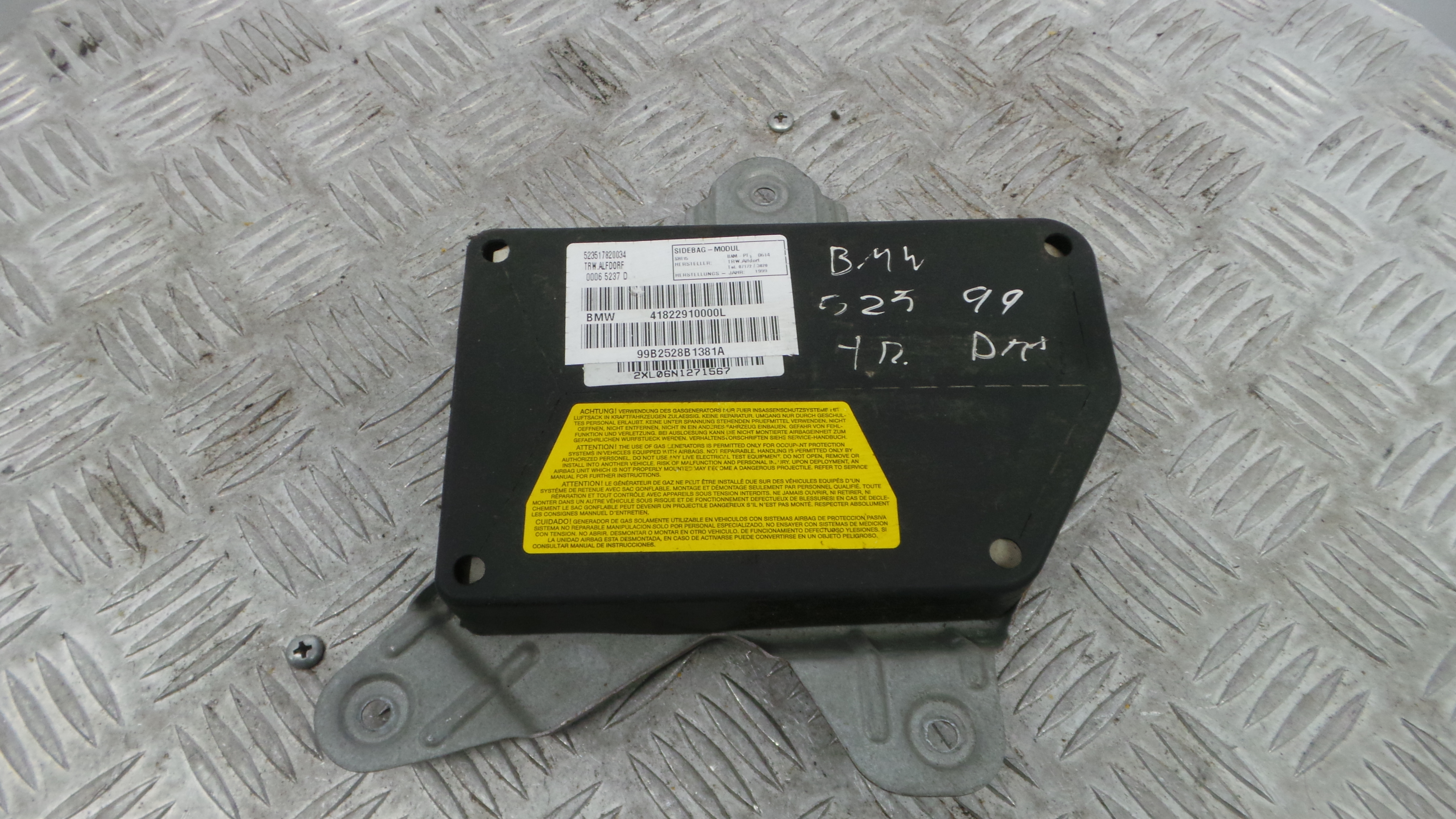 Airbag Banco Dto 52.35-17820034 - BMW 5 (E39)-37820841 Airbag Banco Dto 52.35-17820034 - BMW 5 (E39)-37820841