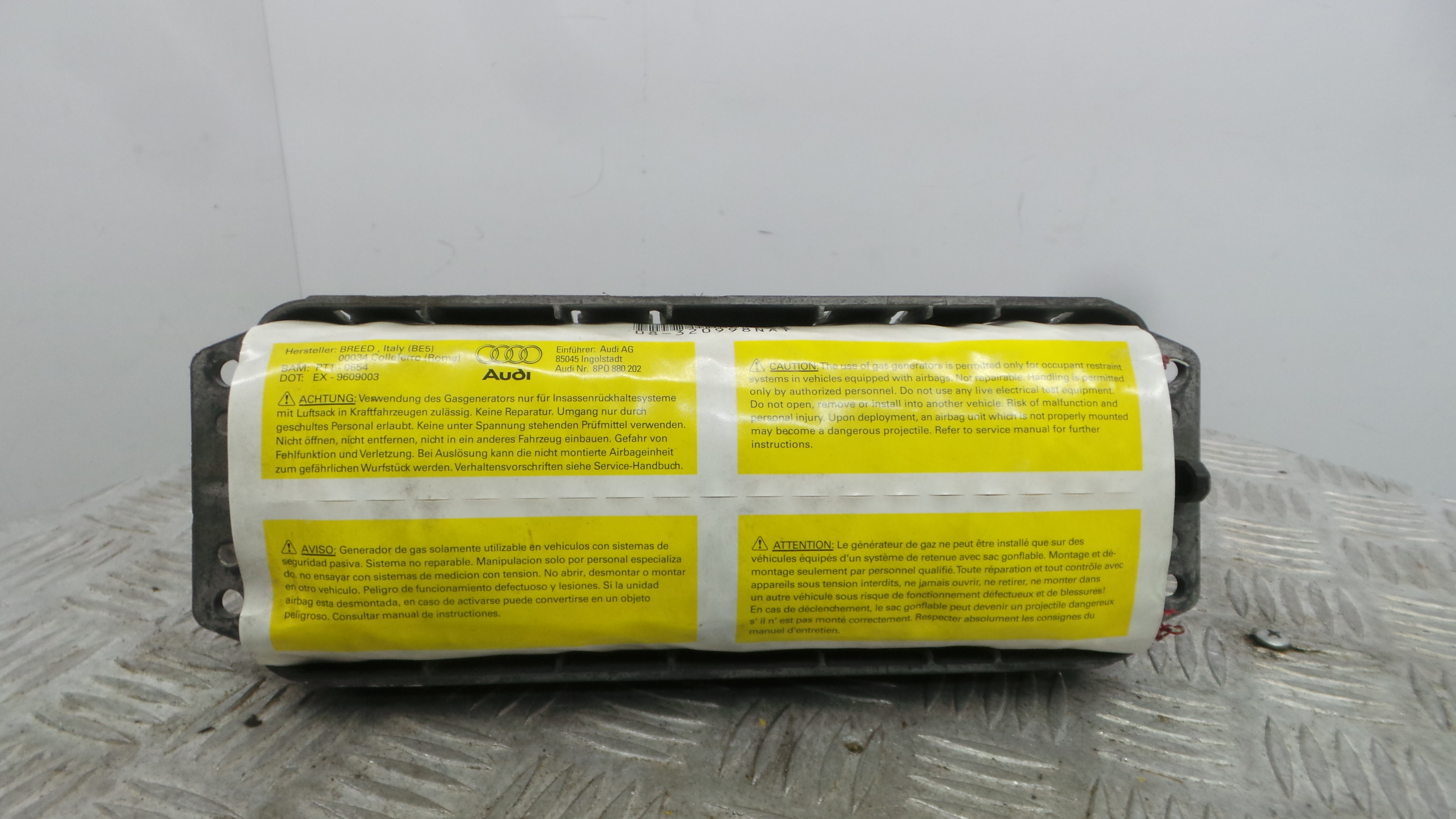 Airbag Passageiro 8P0880202 - AUDI A3 (8P1)-37825594