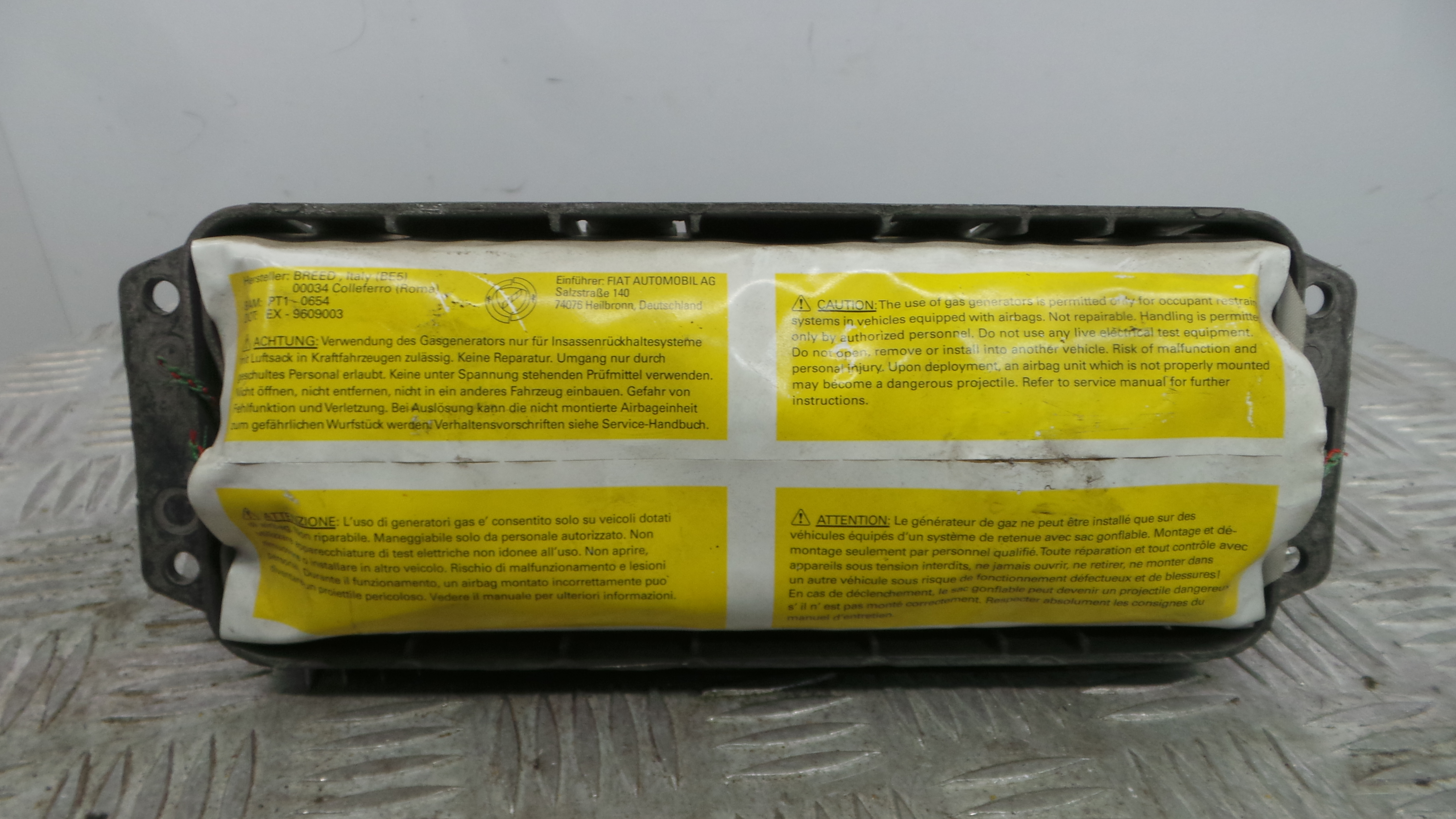 Airbag Passageiro 46748661 - ALFA ROMEO 147 (937_)-37825744 Airbag Passageiro 46748661 - ALFA ROMEO 147 (937_)-37825744