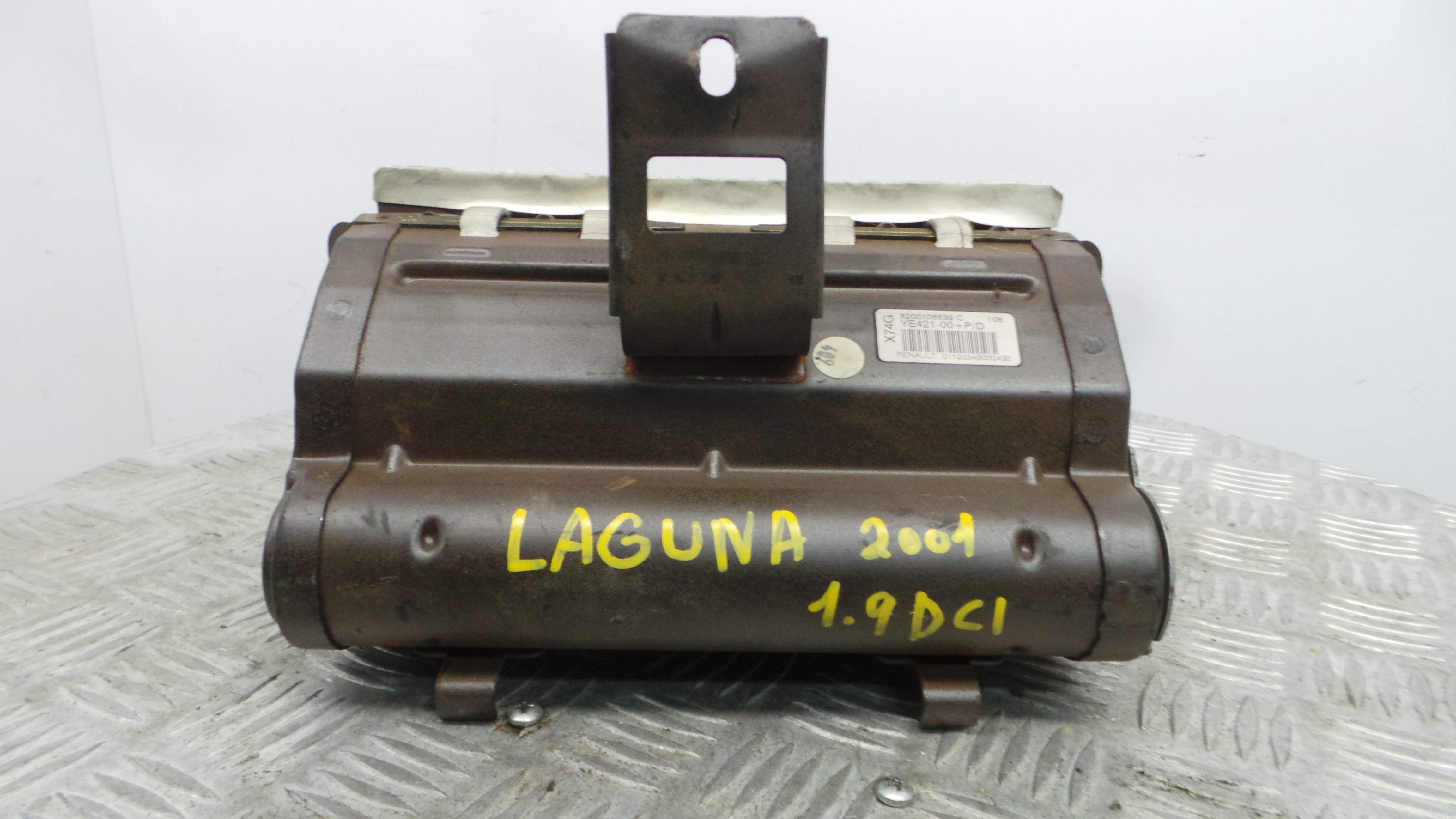 Airbag Passageiro 8200106539C - RENAULT LAGUNA II (BG0/1_)-37825781