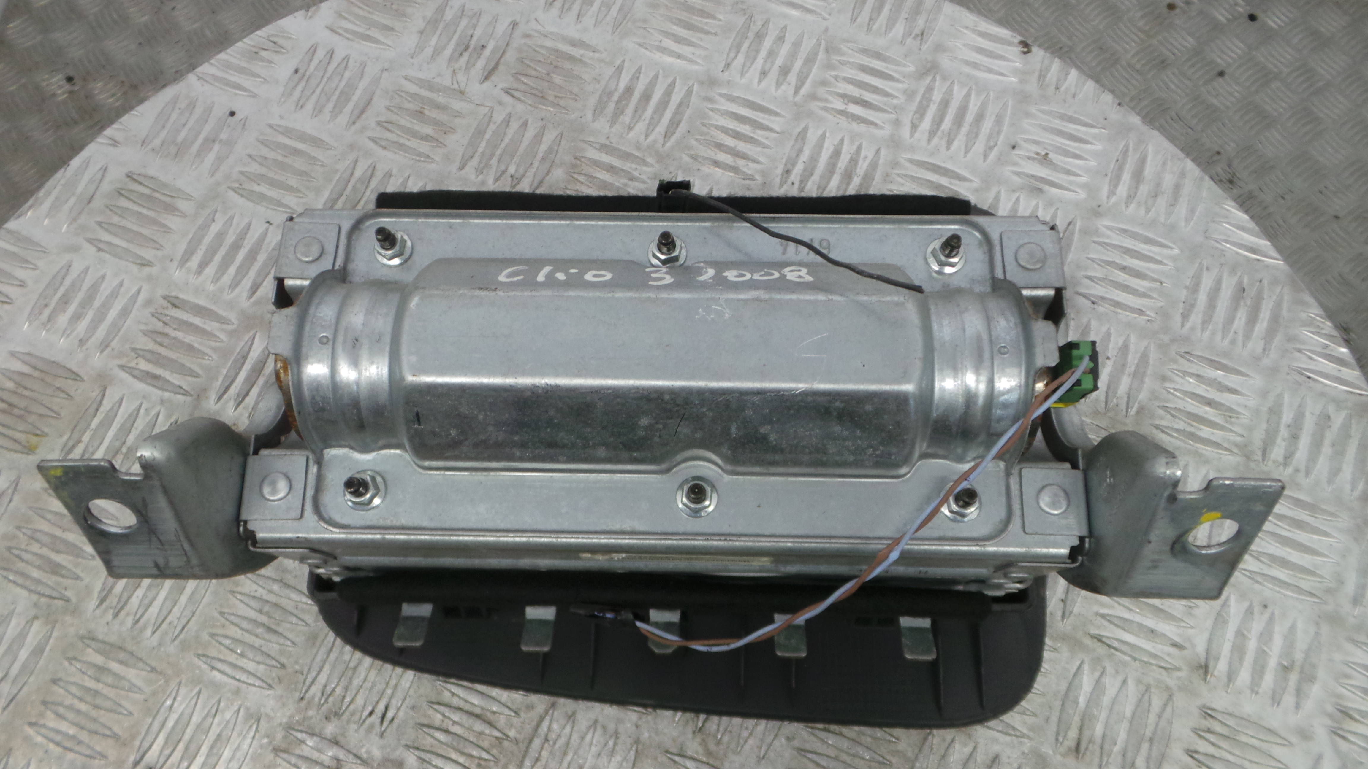 Airbag Passageiro 8200303498 - RENAULT CLIO III (BR0/1, CR0/1)-37825802