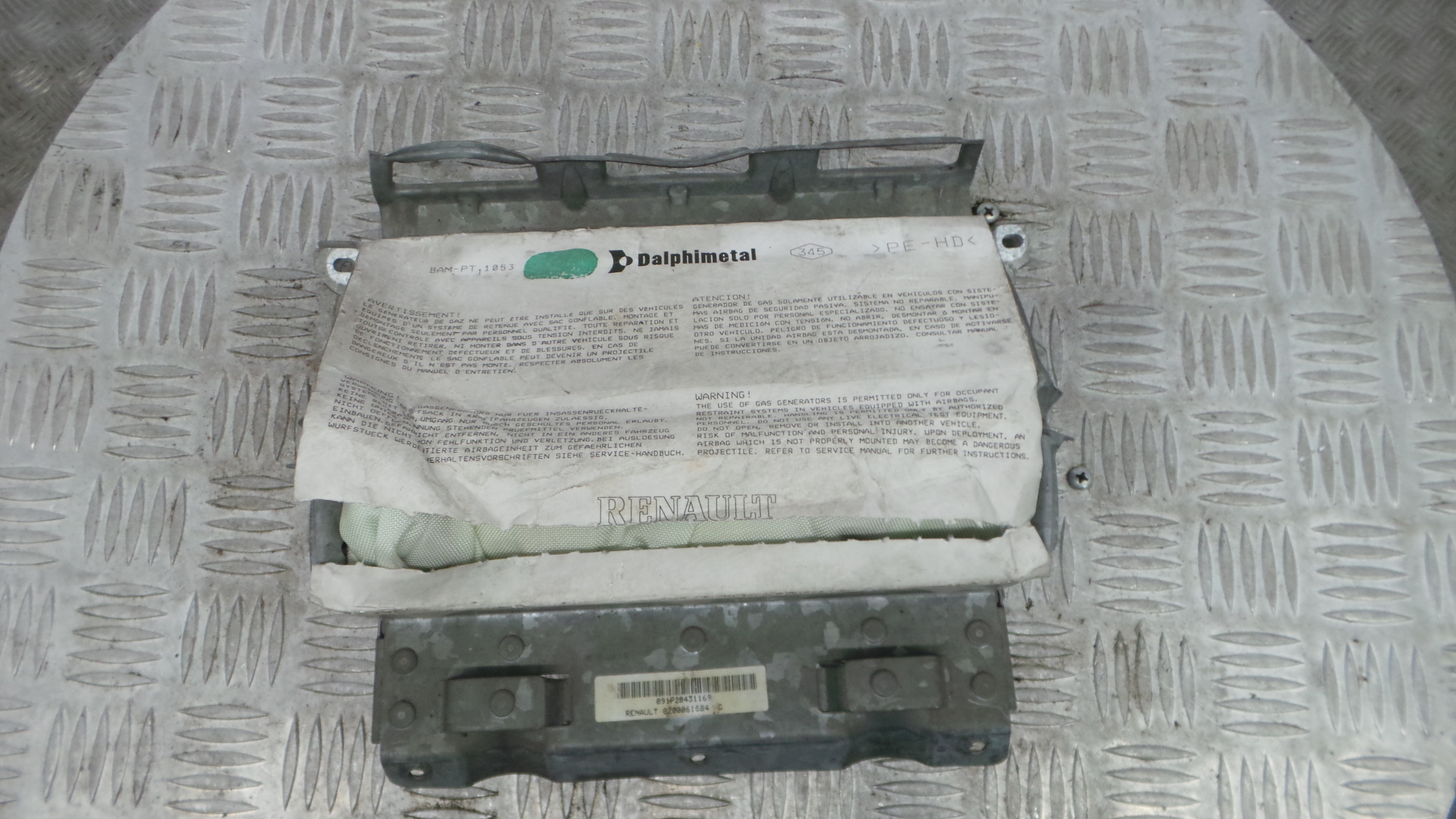 Airbag Passageiro 8200061684G - RENAULT CLIO II (BB_, CB_), CLIO Mk II (BB_, CB_)-37825814