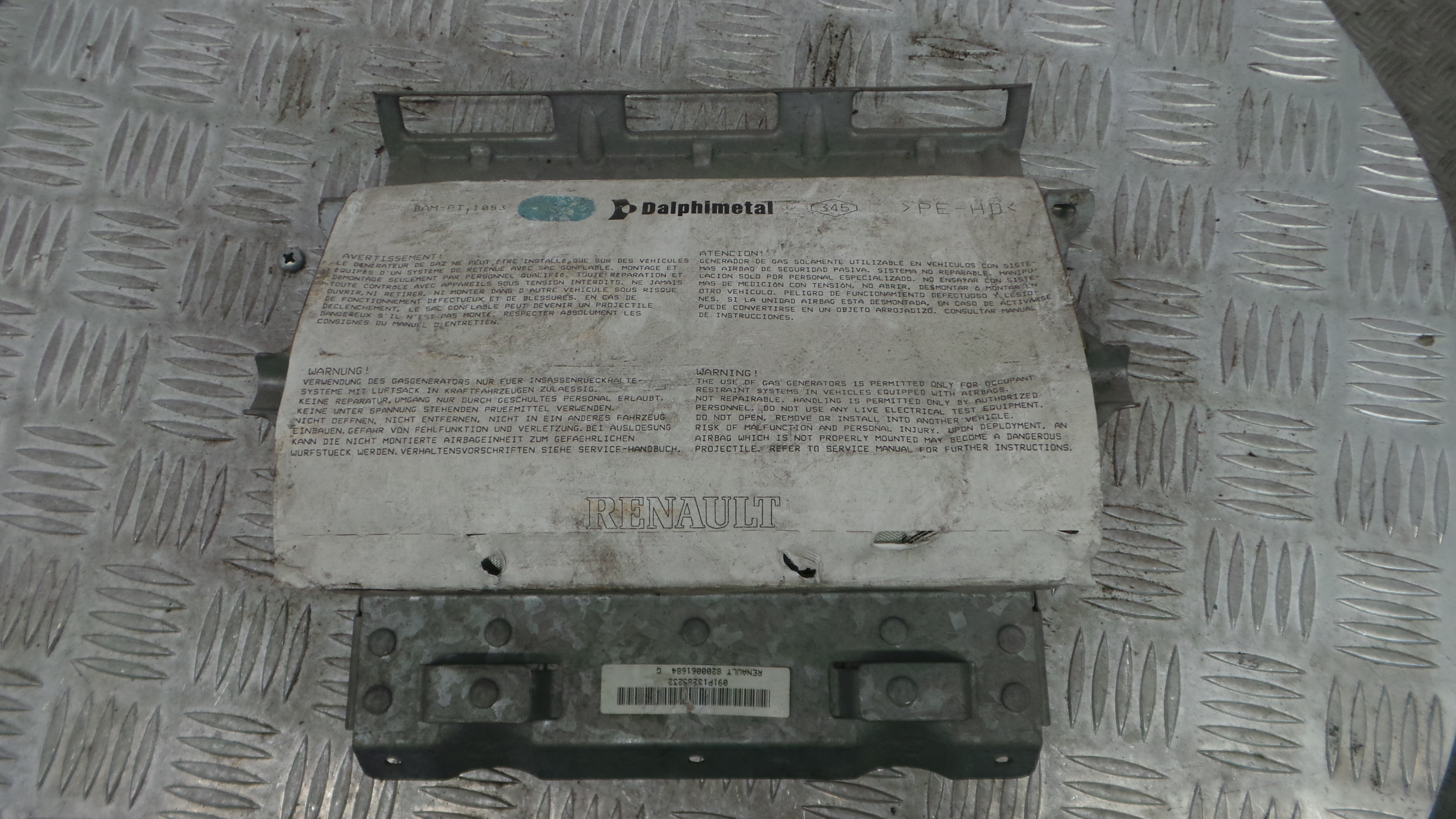 Airbag Passageiro 8200061684G - RENAULT CLIO II (BB_, CB_), CLIO Mk II (BB_, CB_)-37825823