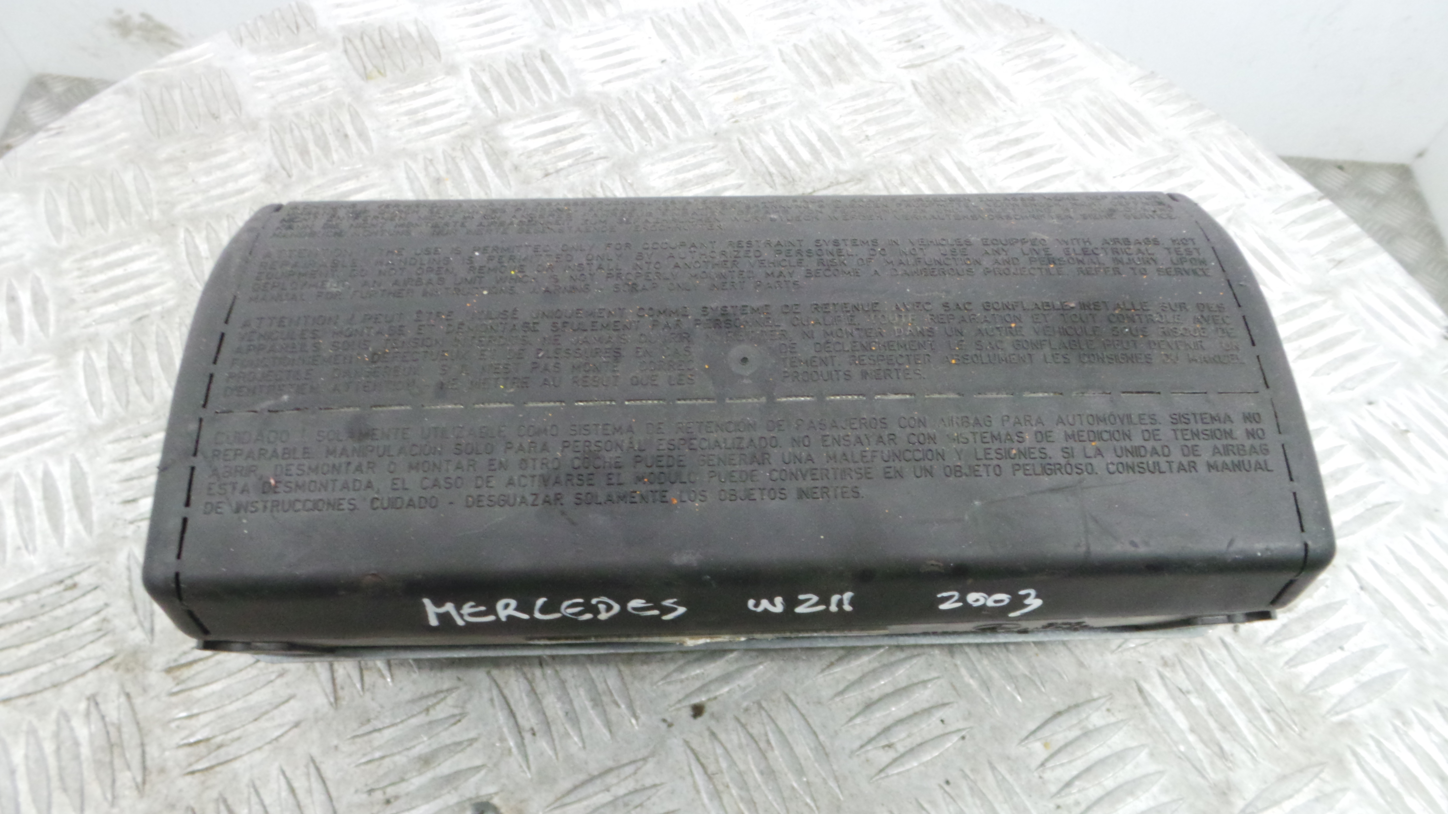 Airbag Passageiro A2118601305 - MERCEDES-BENZ E-CLASS (W211)-37829346