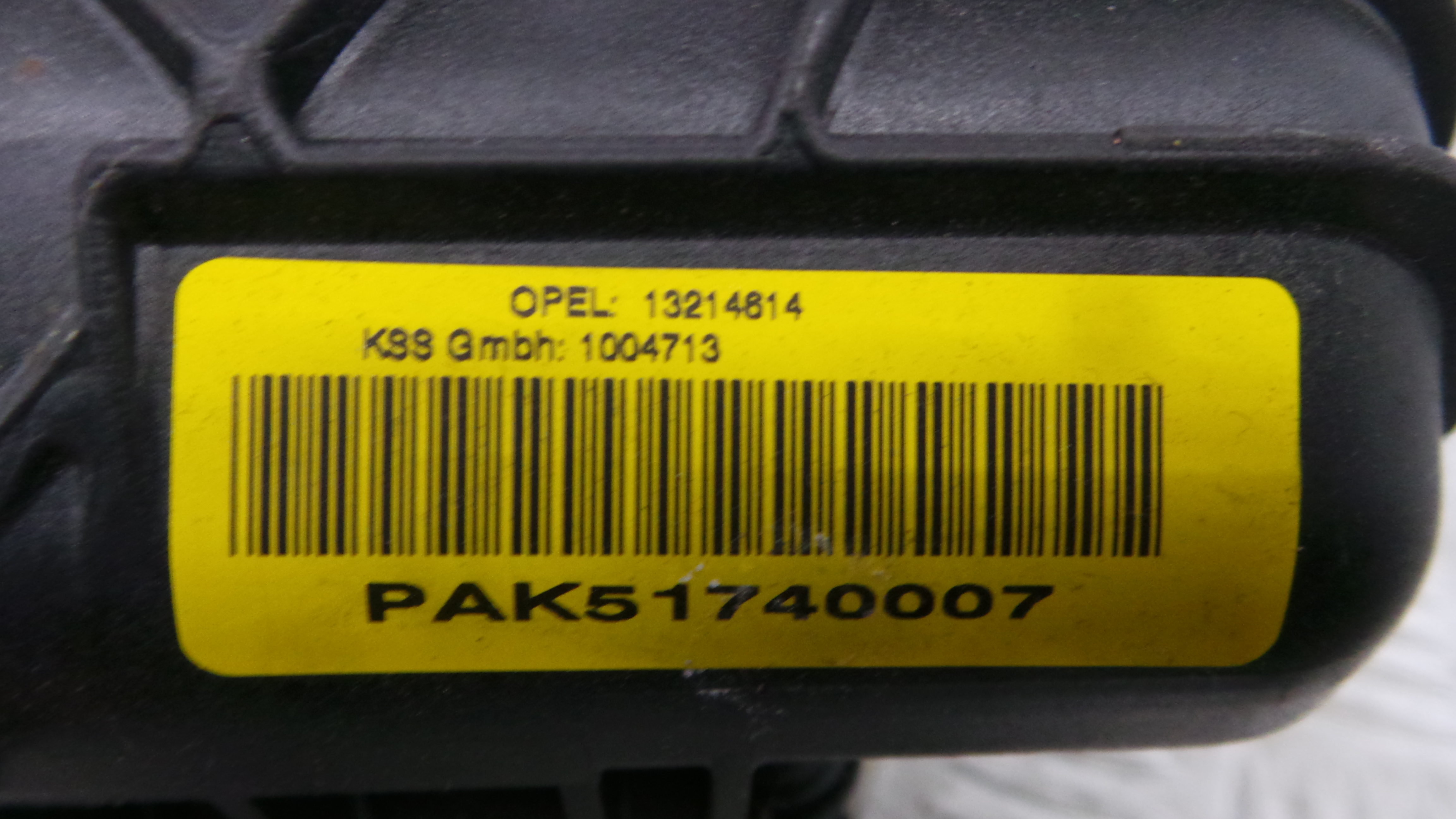 Airbag Passageiro 13214614 - OPEL ASTRA H (A04)-37829352