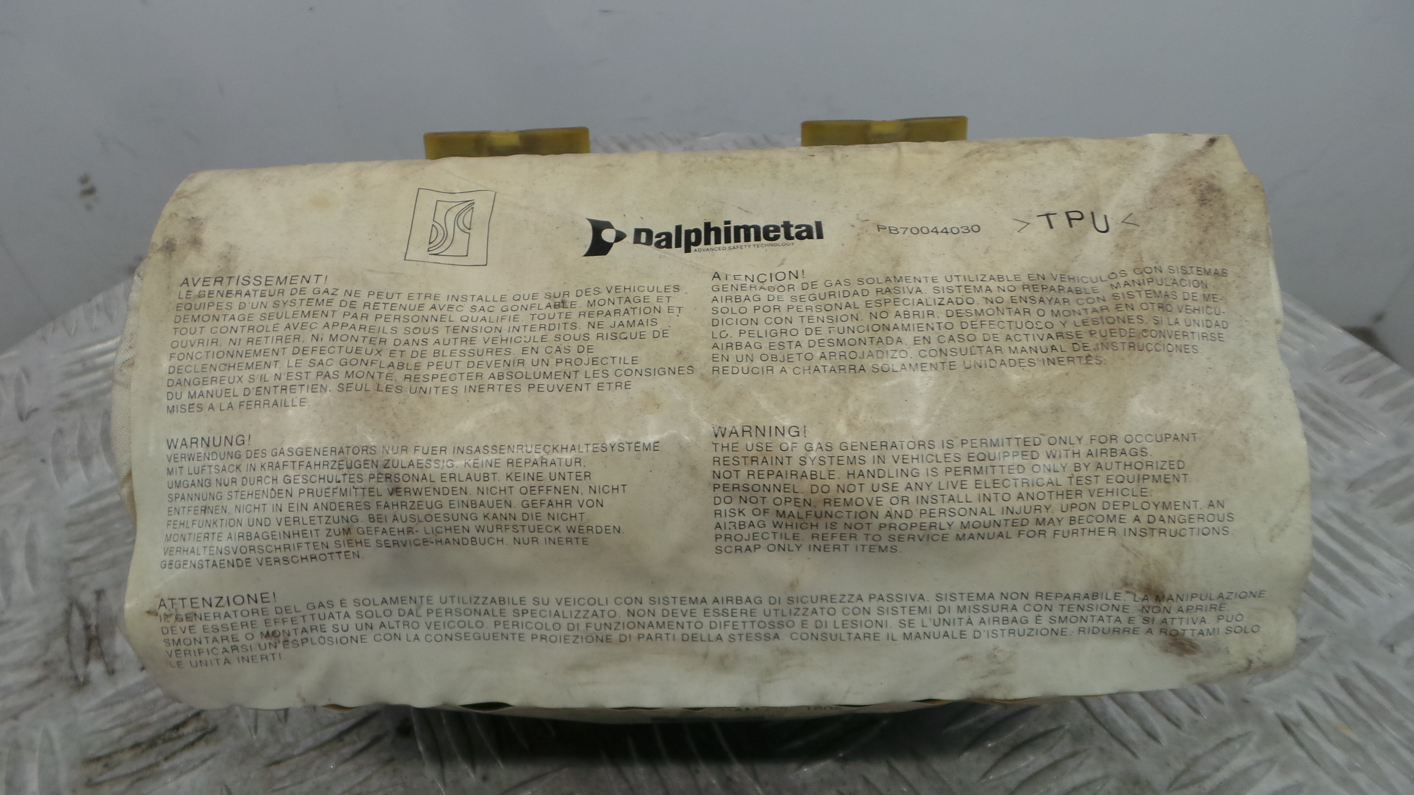 Airbag Passageiro 13152361 – OPEL CORSA D (S07) Airbag Passageiro 13152361 – OPEL CORSA D (S07)