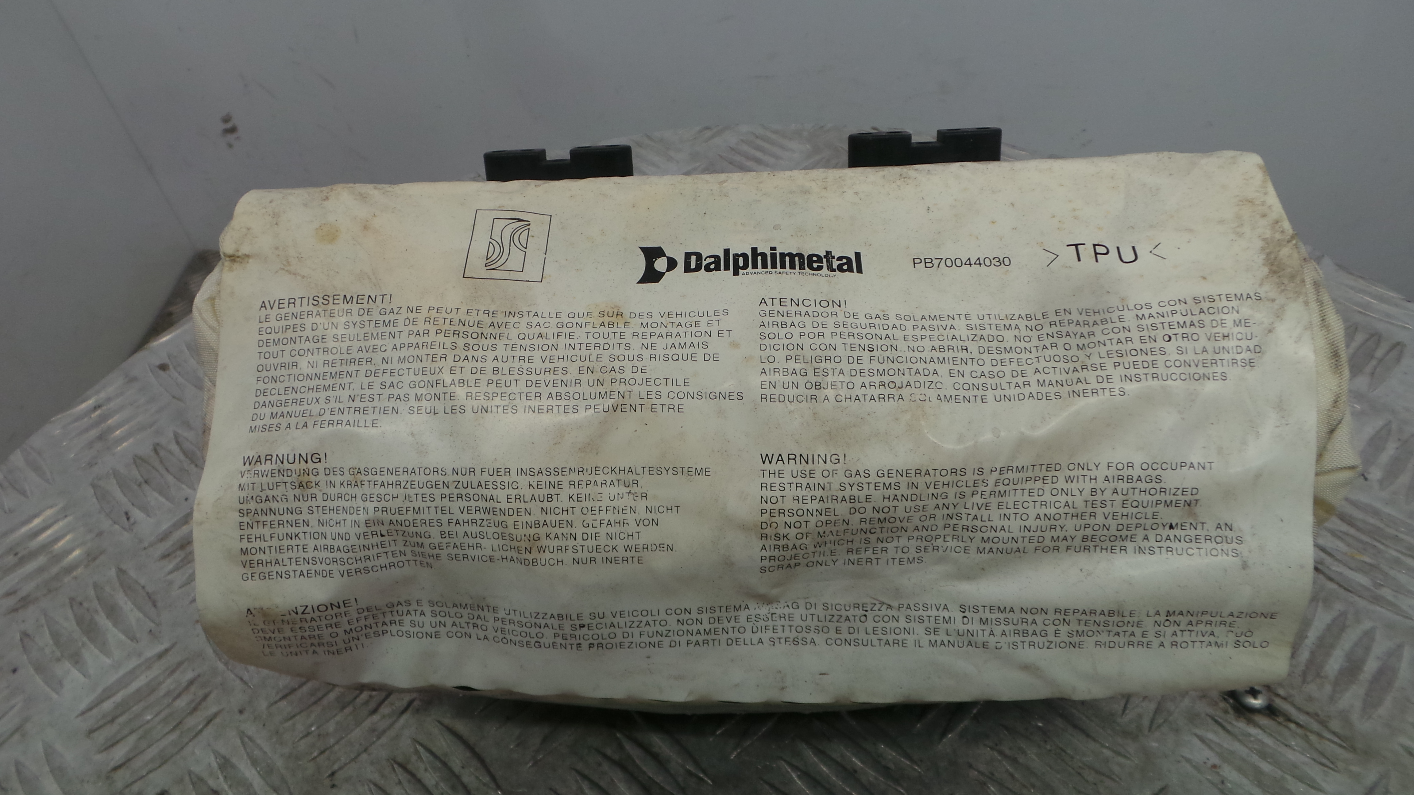 Airbag Passageiro 13152361 – OPEL CORSA D (S07) Airbag Passageiro 13152361 – OPEL CORSA D (S07)