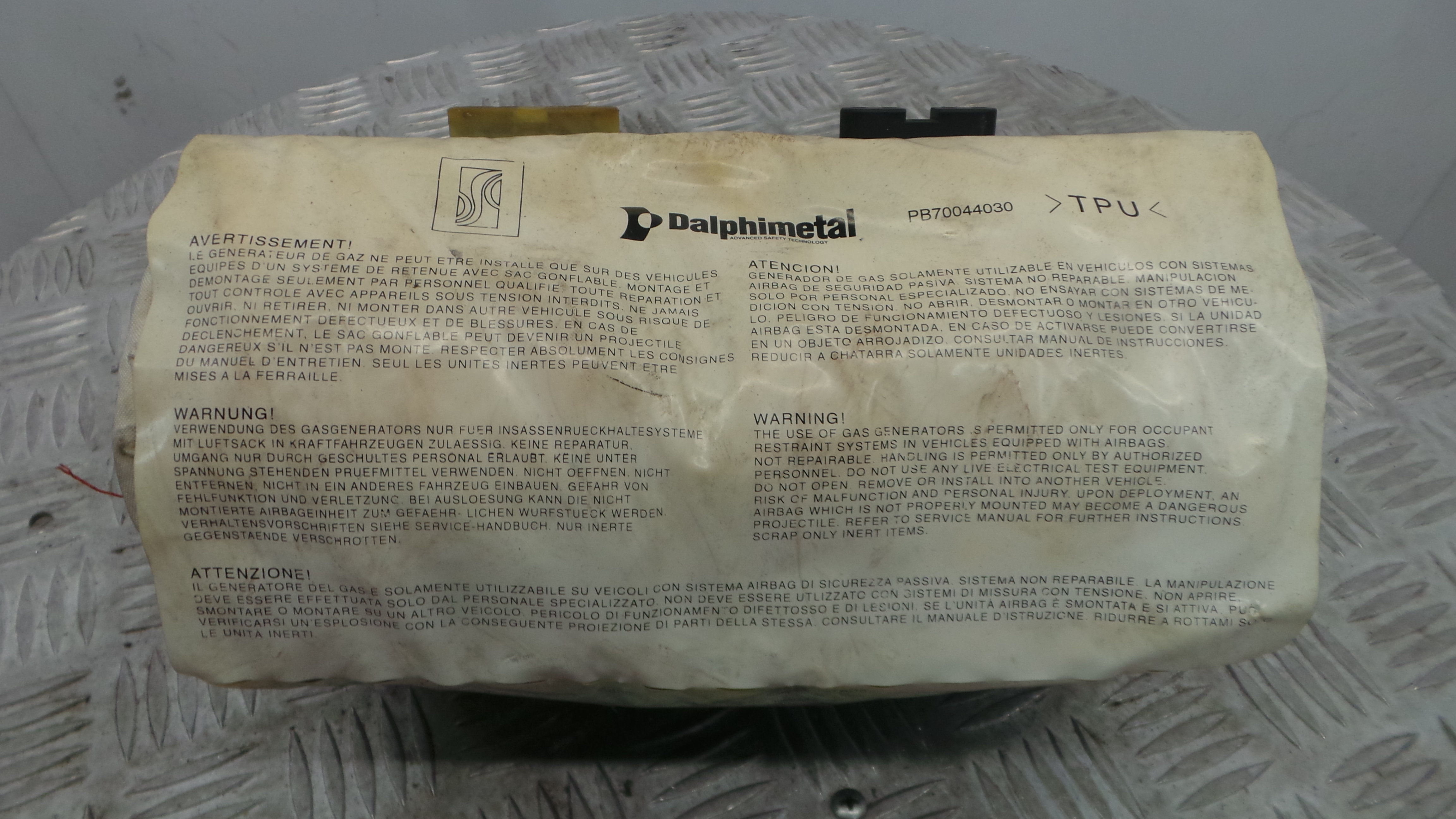 Airbag Passageiro 13152361 – OPEL CORSA D (S07) Airbag Passageiro 13152361 – OPEL CORSA D (S07)