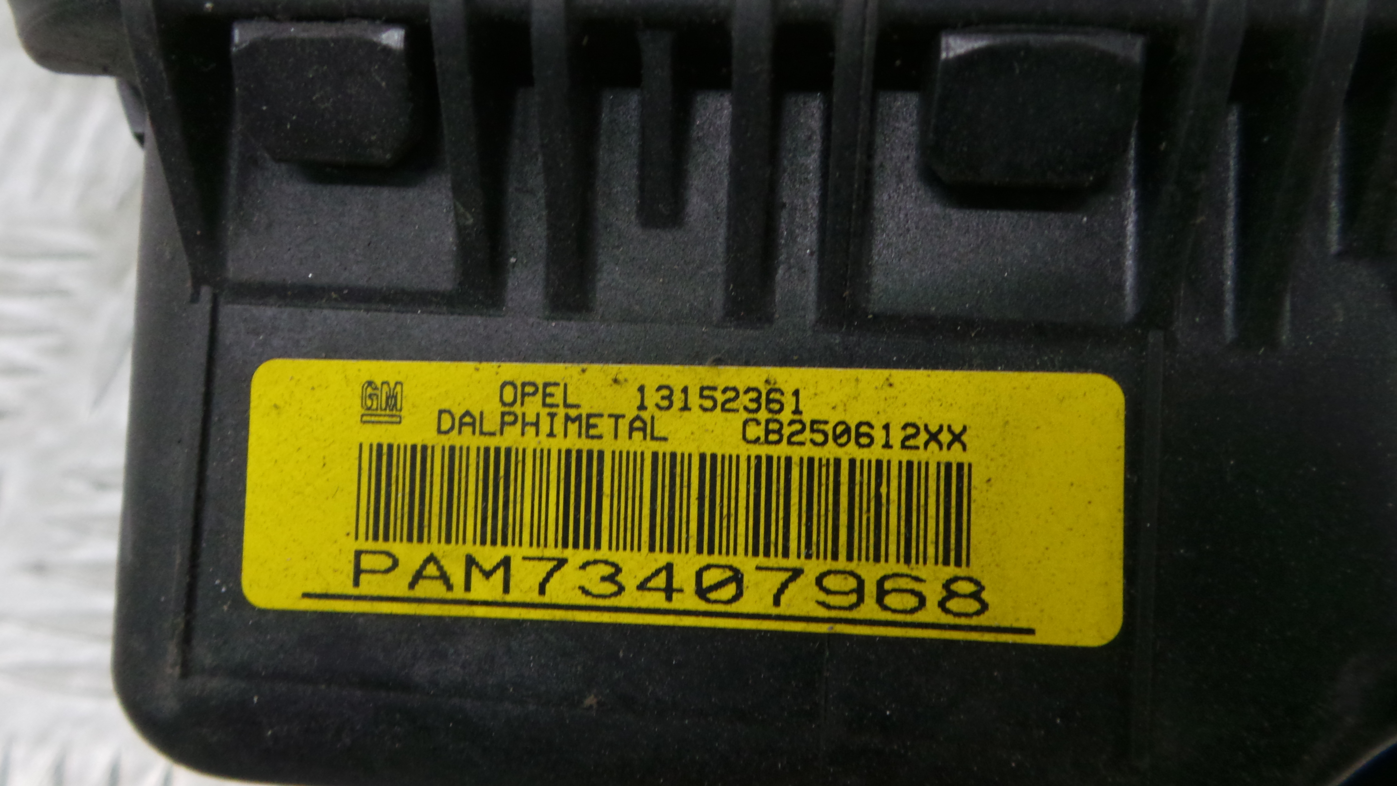 Airbag Passageiro 13152361 - OPEL CORSA D (S07)-38045695