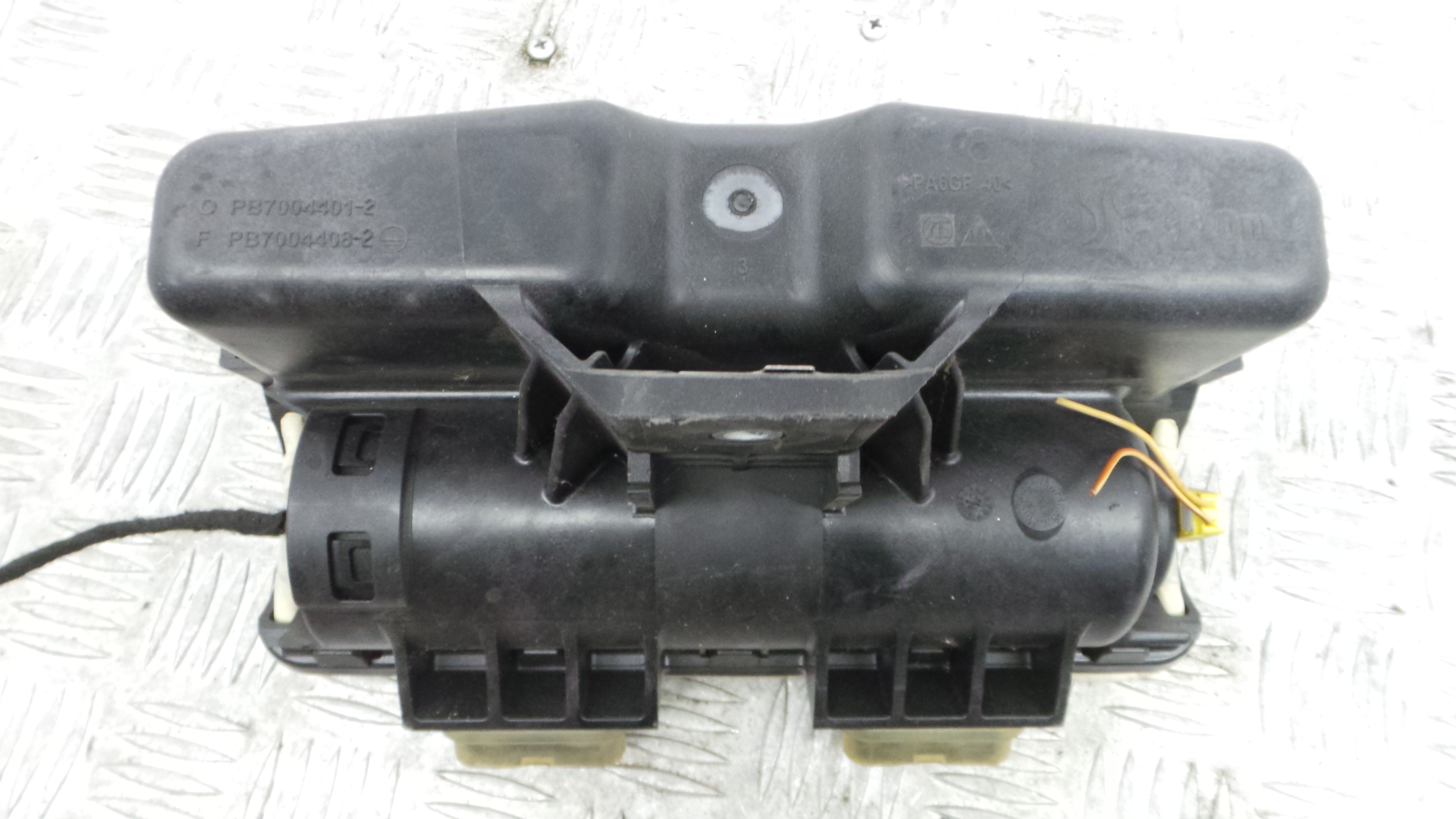 Airbag Passageiro 13152361 - OPEL CORSA D (S07)-38045707