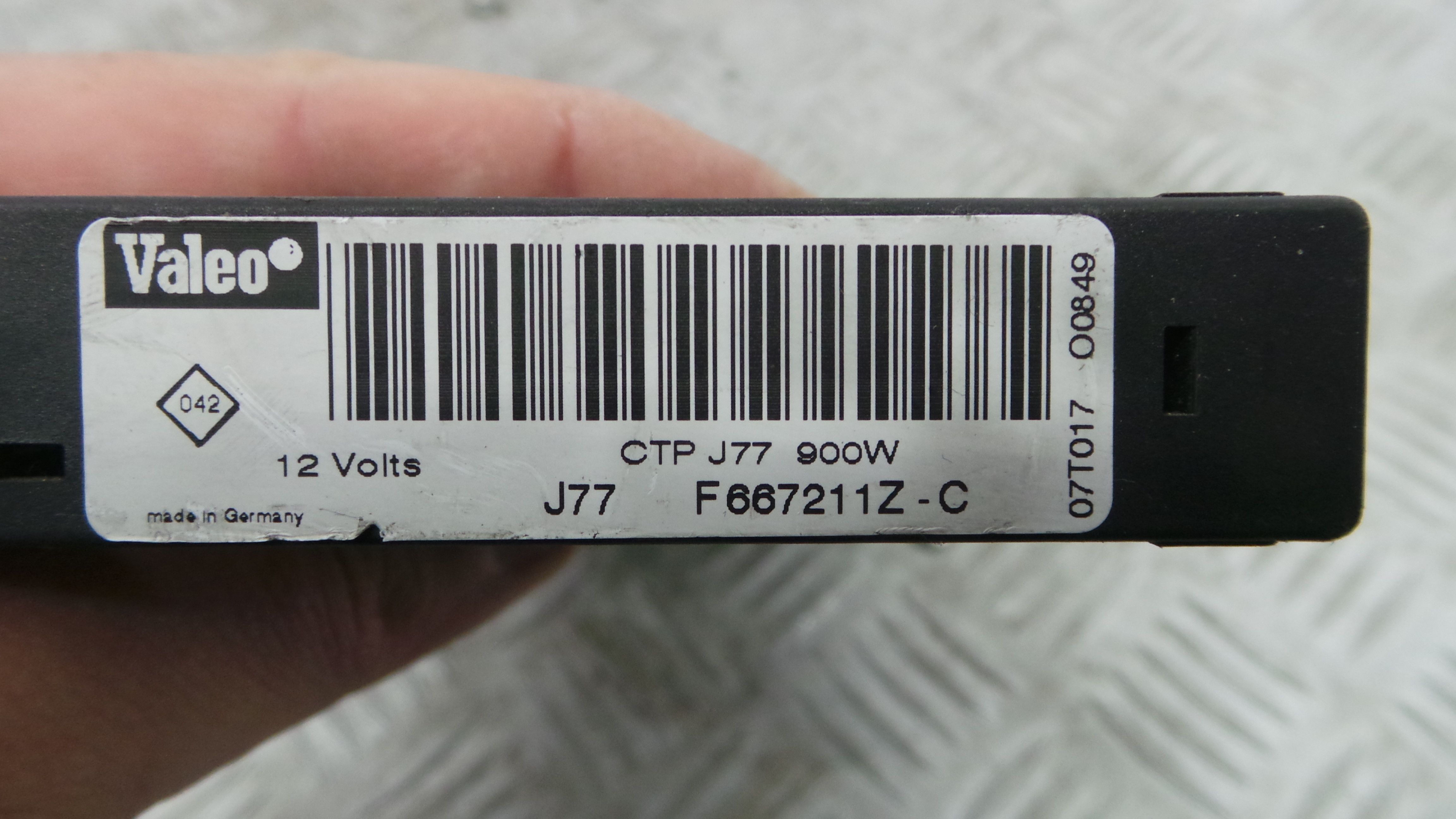 Radiador da Chaufagem / Sofagem F667211ZC - RENAULT CLIO III (BR0/1, CR0/1)-38046465