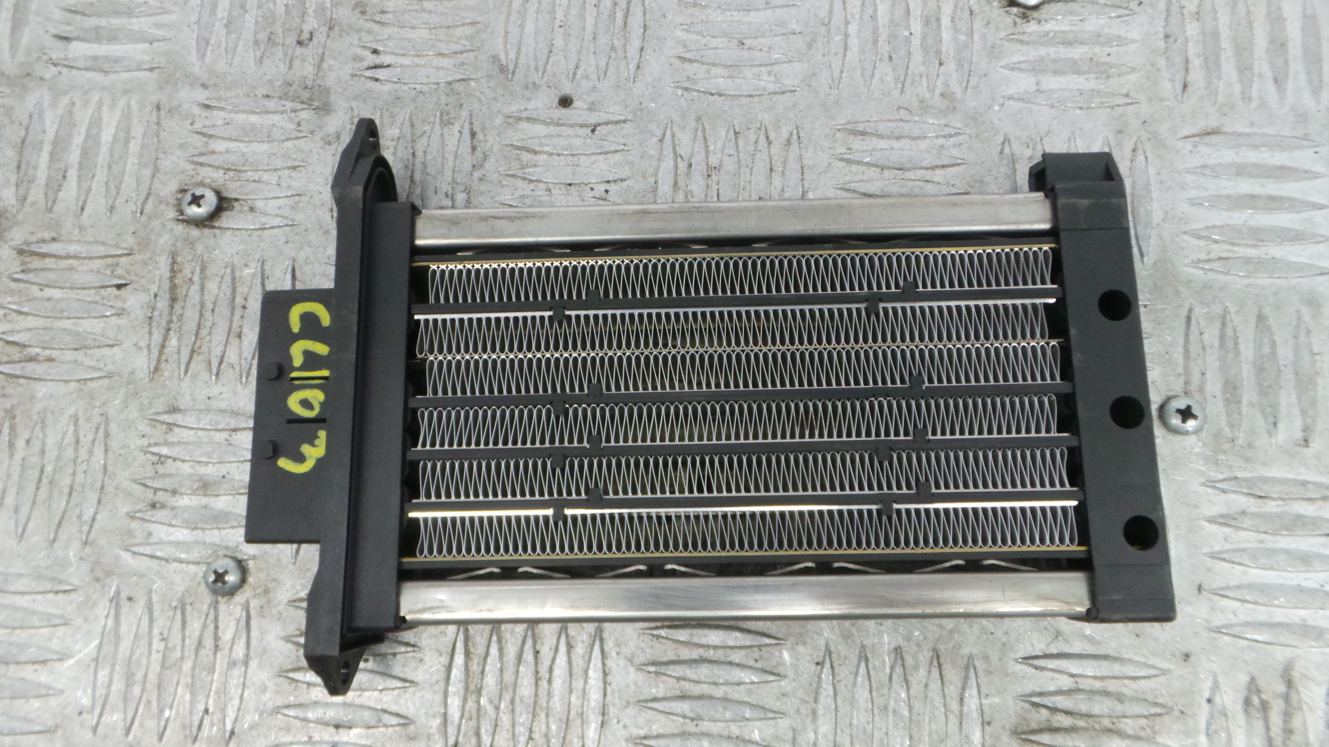 Radiador da Chaufagem / Sofagem F667211ZC - RENAULT CLIO III (BR0/1, CR0/1)-38046558 Radiador da Chaufagem / Sofagem F667211ZC - RENAULT CLIO III (BR0/1, CR0/1)-38046558